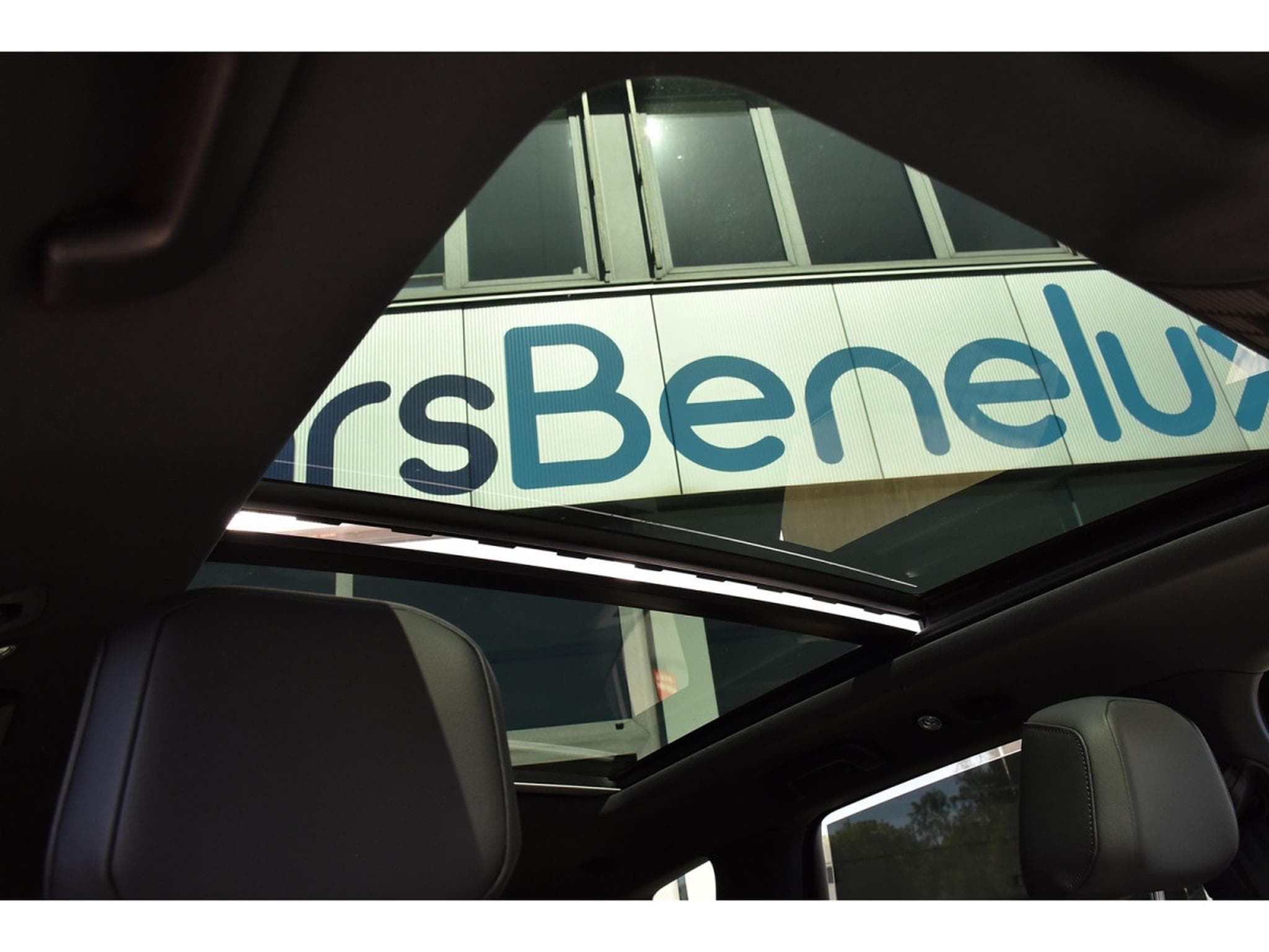 VW Touareg 3.0 TSI eHybrid PHEV 4Motion Elegance Tip. SUSP PNEU ATT RMQ (2021) - Foto 9