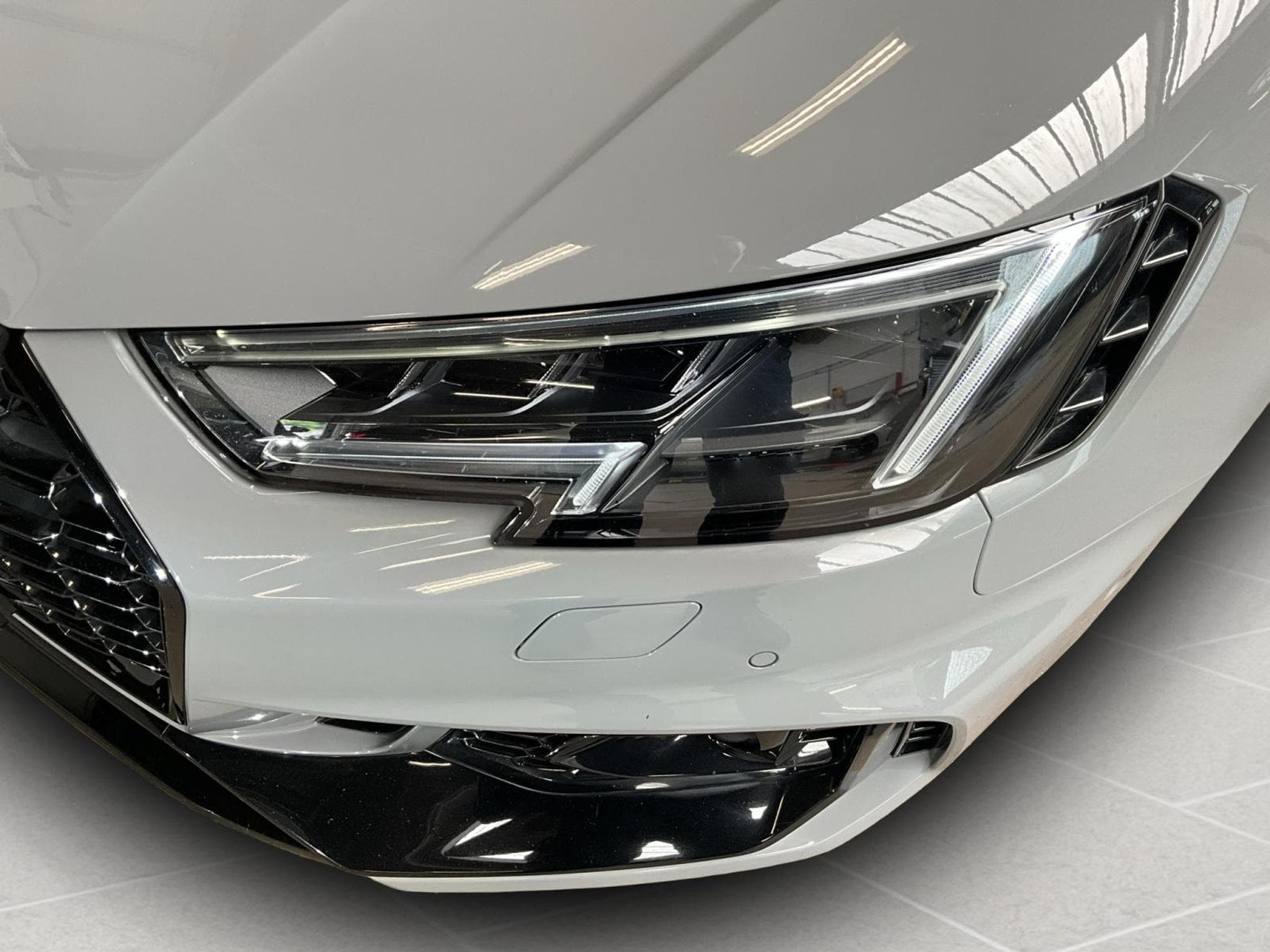 Audi RS4 Quattro+Tiptronic+LED+Head (2018) - Foto 18