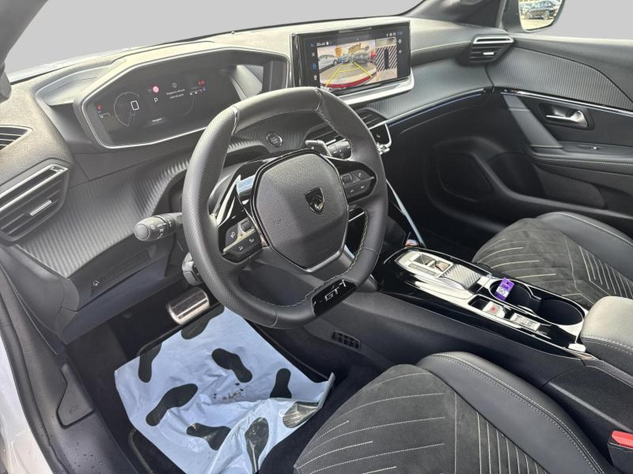 Peugeot 208 GT (2024) - Foto 11