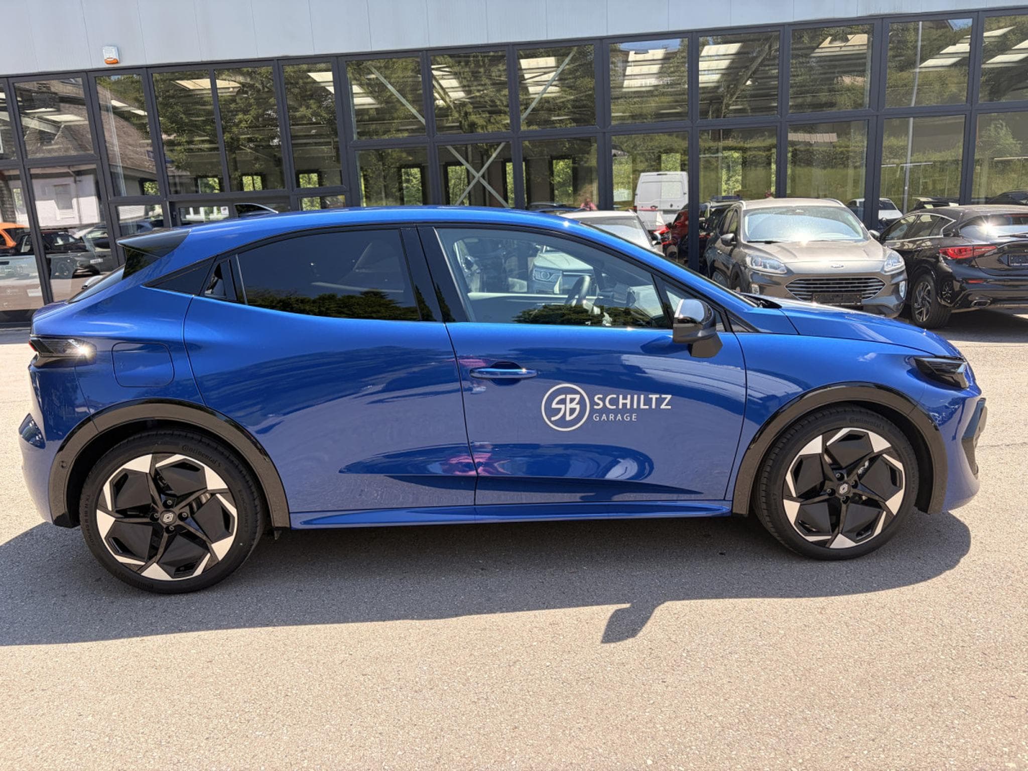 Renault Clio Techno Full Hybrid E-Tech 160 HP (2026) - Photo 2