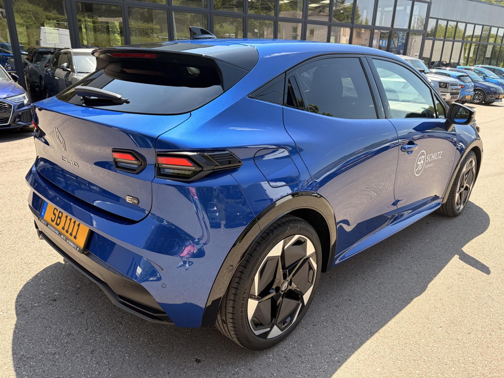 Renault Clio Techno Full Hybrid E-Tech 160 HP (2026) - Photo 3