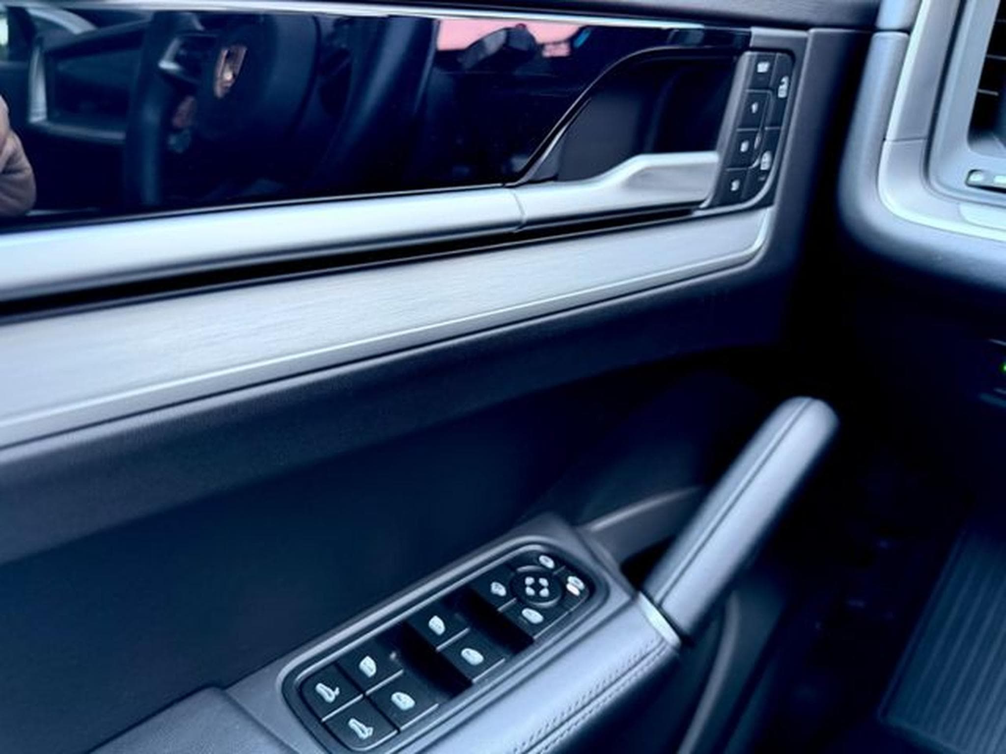 Porsche Cayenne Cayenne 3.0 V6 /MATRIX/PANO/HUD/360°CAM/BOSE/ (2023) - Foto 18