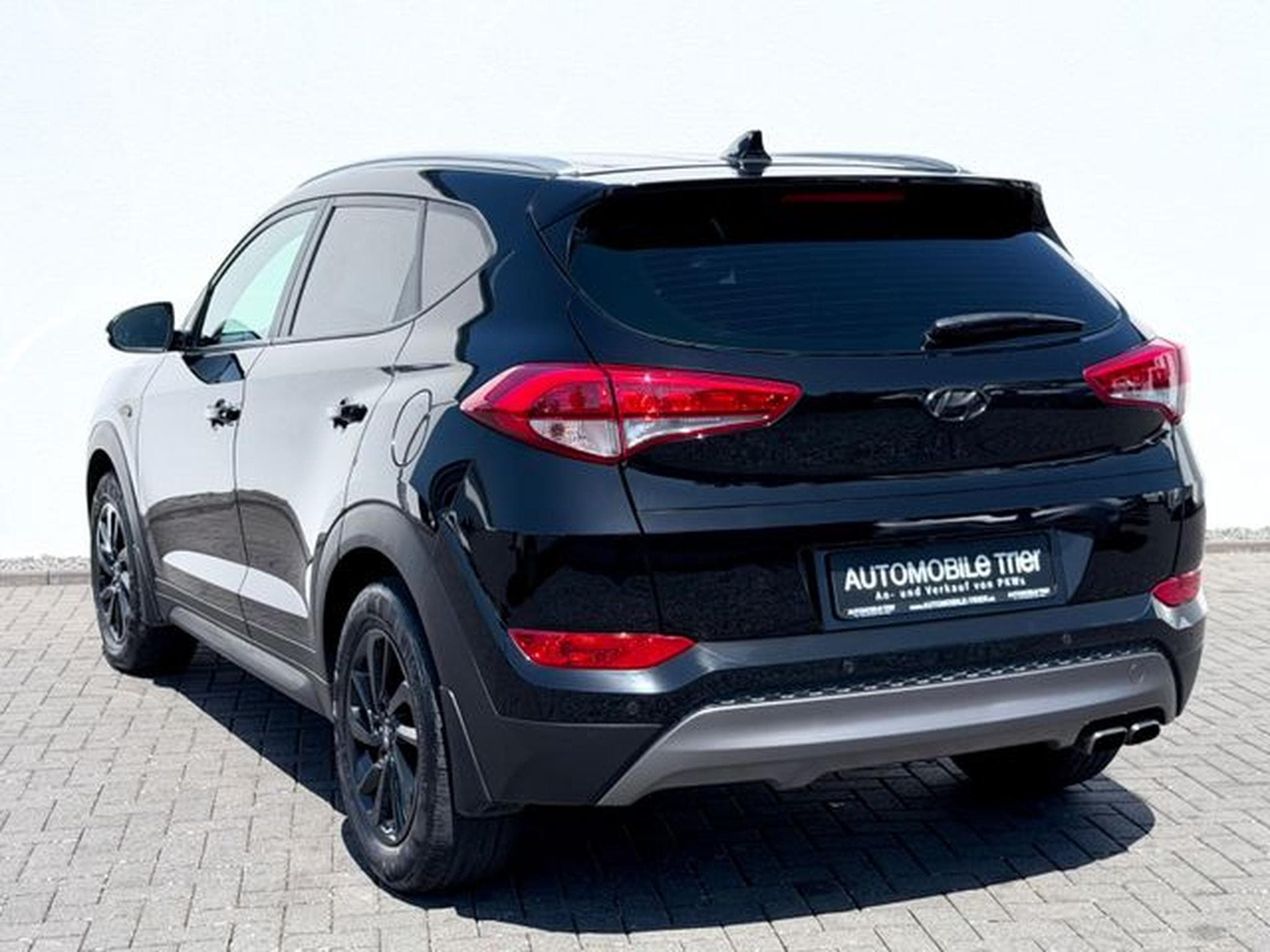 Hyundai TUCSON Tucson 1.6 4WD /NAVI/CAM/AHK/GARANTIE/ (2016) - Foto 6