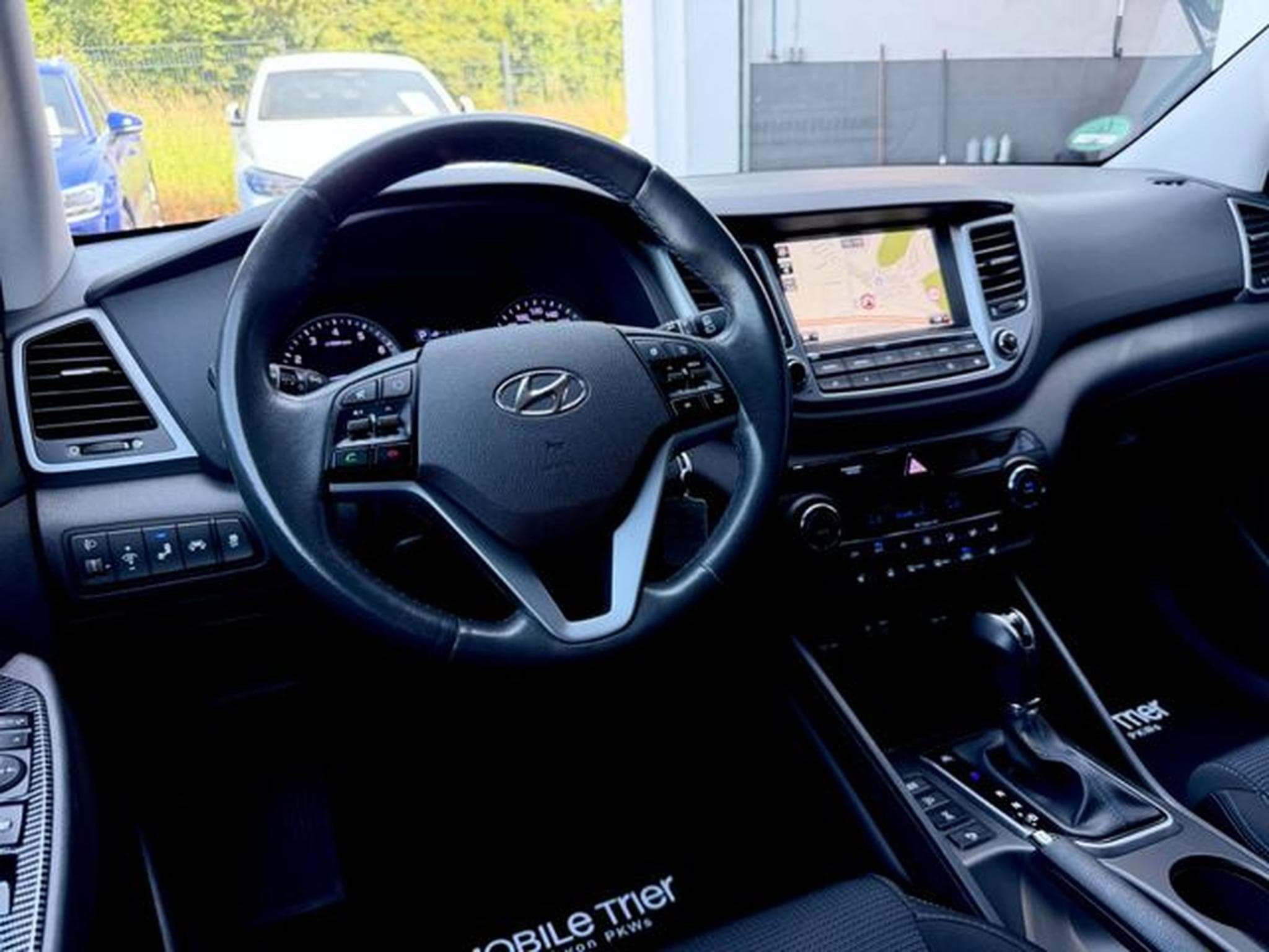 Hyundai TUCSON Tucson 1.6 4WD /NAVI/CAM/AHK/GARANTIE/ (2016) - Foto 9