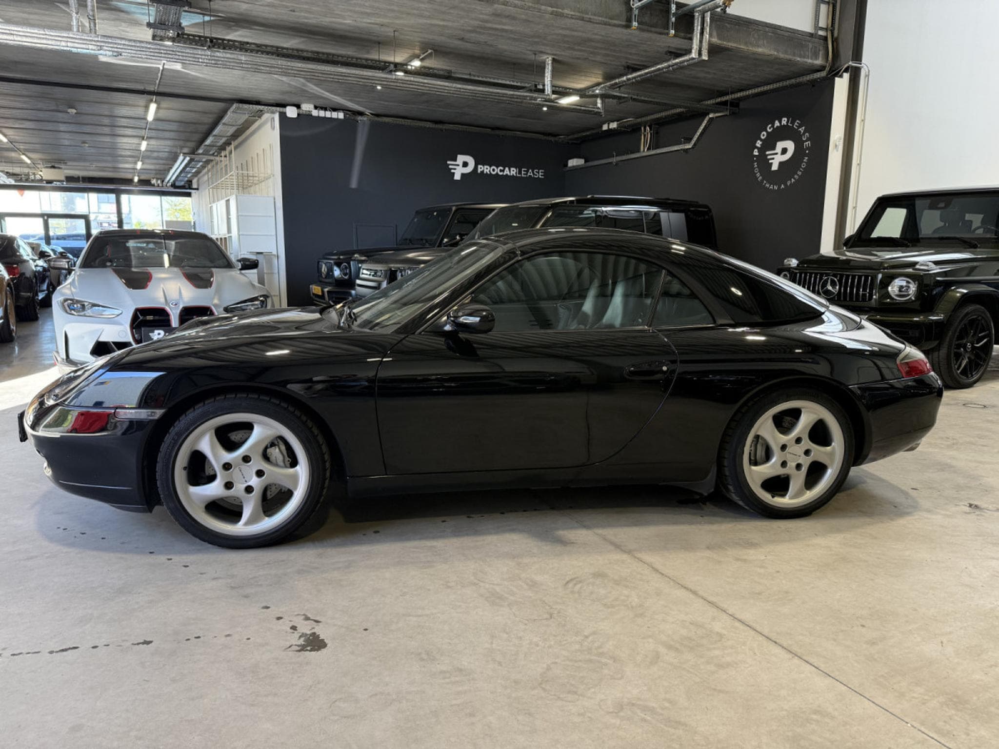 Porsche 911 3.4 CARRERA 4 CABRIOLET/ 12 MONTHS WARRANTY (2000) - Photo 11