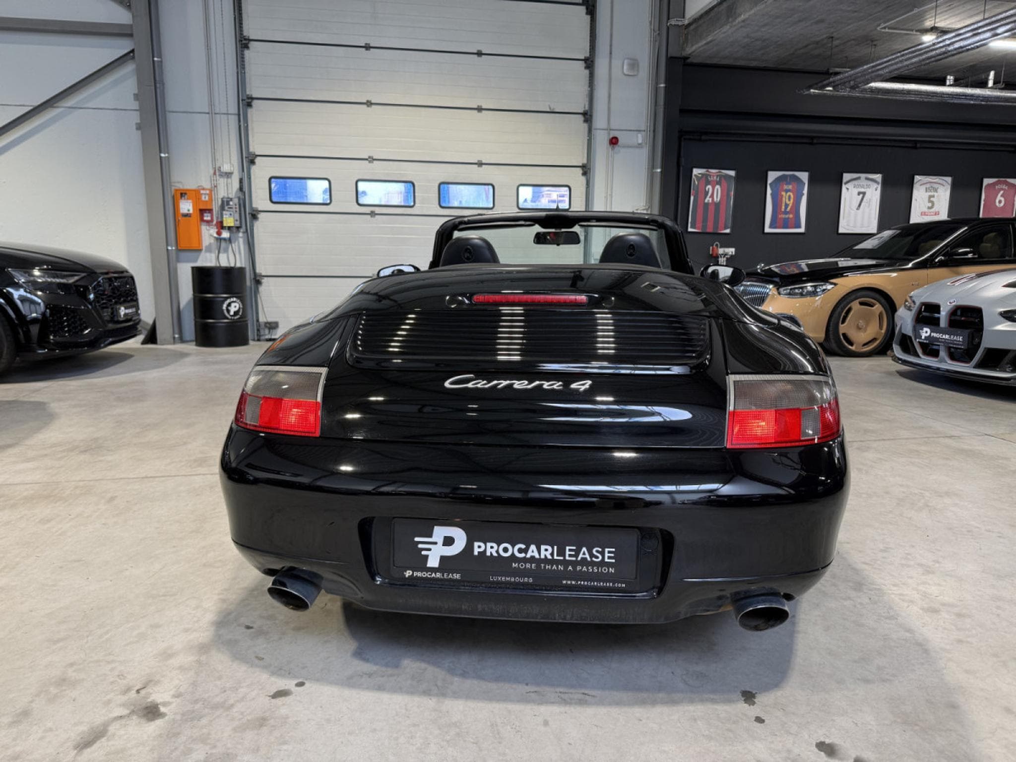 Porsche 911 3.4 CARRERA 4 CABRIOLET/ 12 MONTHS WARRANTY (2000) - Photo 3