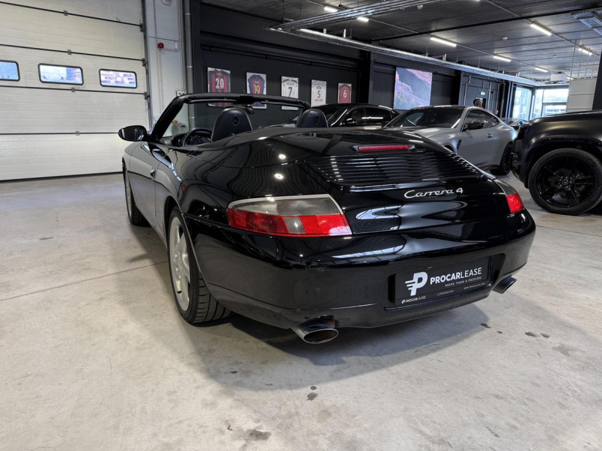 Porsche 911 3.4 CARRERA 4 CABRIOLET/ 12 MONTHS WARRANTY (2000) - Photo 7