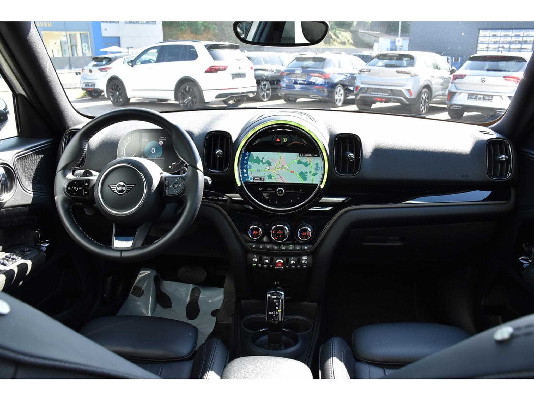 Mini Countryman Cooper S 2.0 iA All4 PANO CUIR MEMO ACC LANE CAM PARK 1° MAI (2023) - Photo 10