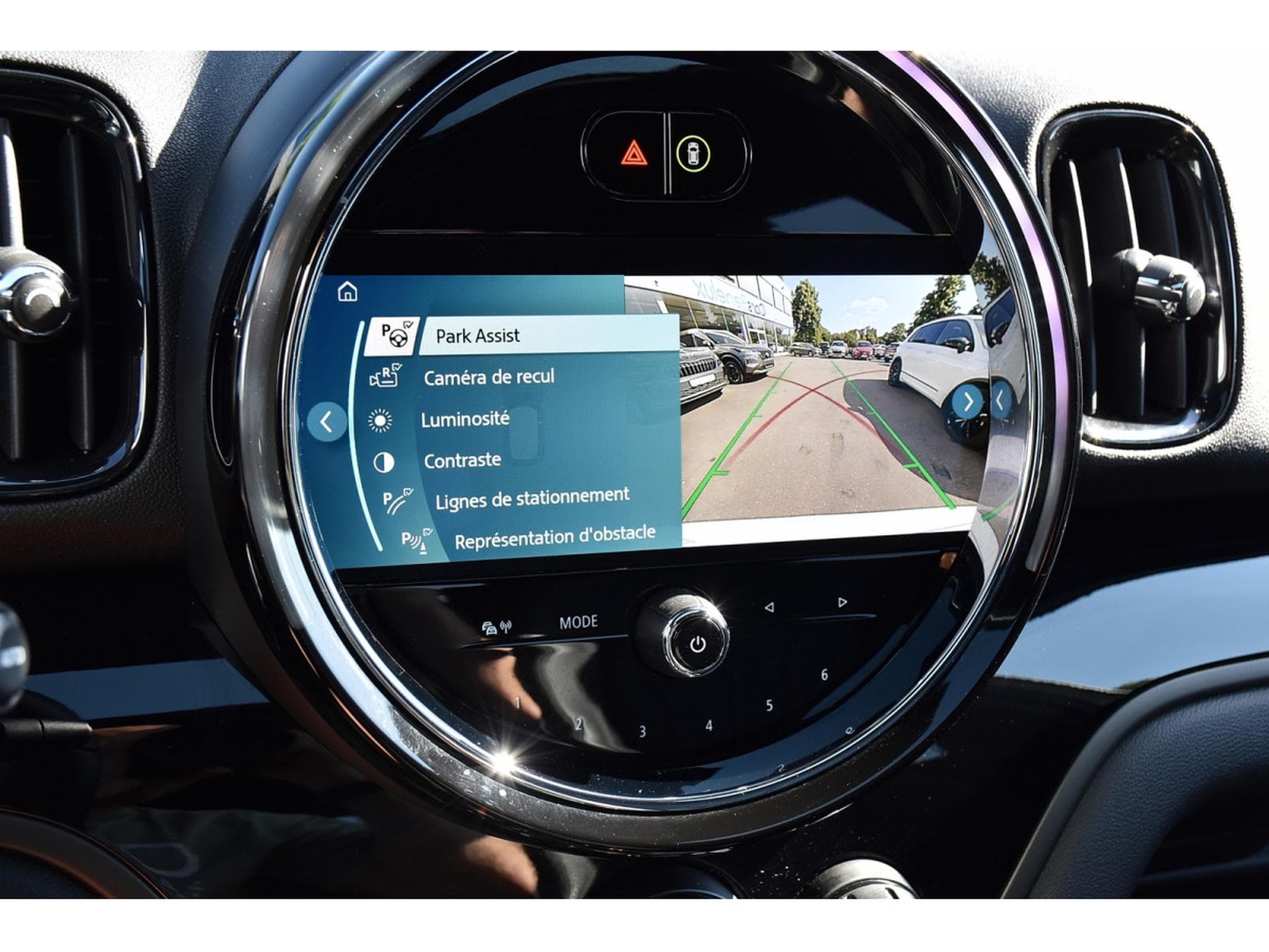 Mini Countryman Cooper S 2.0 iA All4 PANO CUIR MEMO ACC LANE CAM PARK 1° MAI (2023) - Photo 17