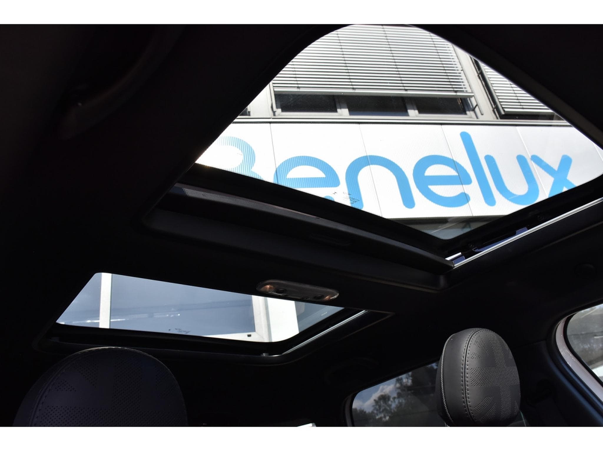 Mini Countryman Cooper S 2.0 iA All4 PANO CUIR MEMO ACC LANE CAM PARK 1° MAI (2023) - Photo 9