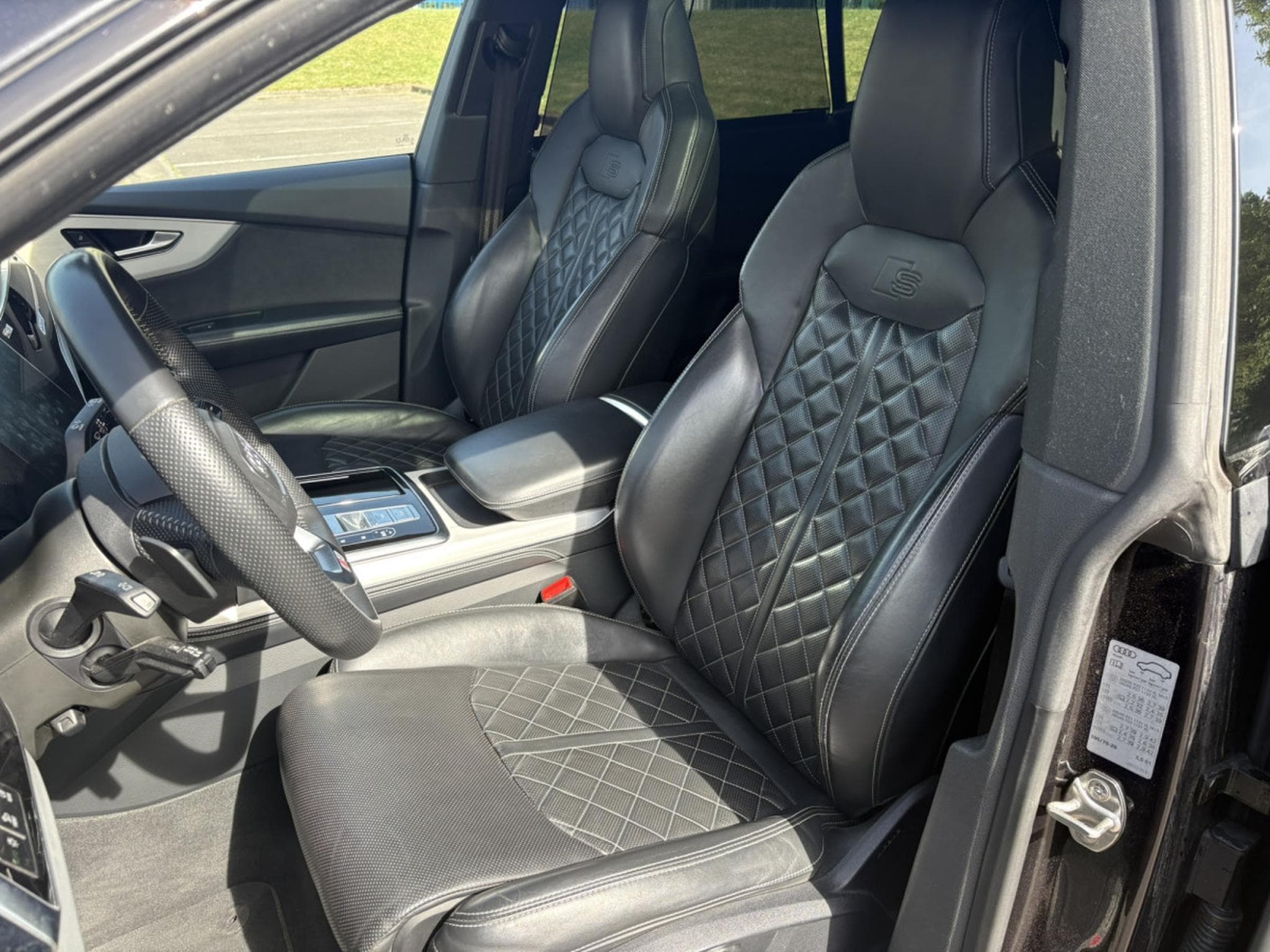 Audi SQ8 TDI - B&O 3D - Toit Pano - Matrix LED - Suspension Advanced (2020) - Photo 10