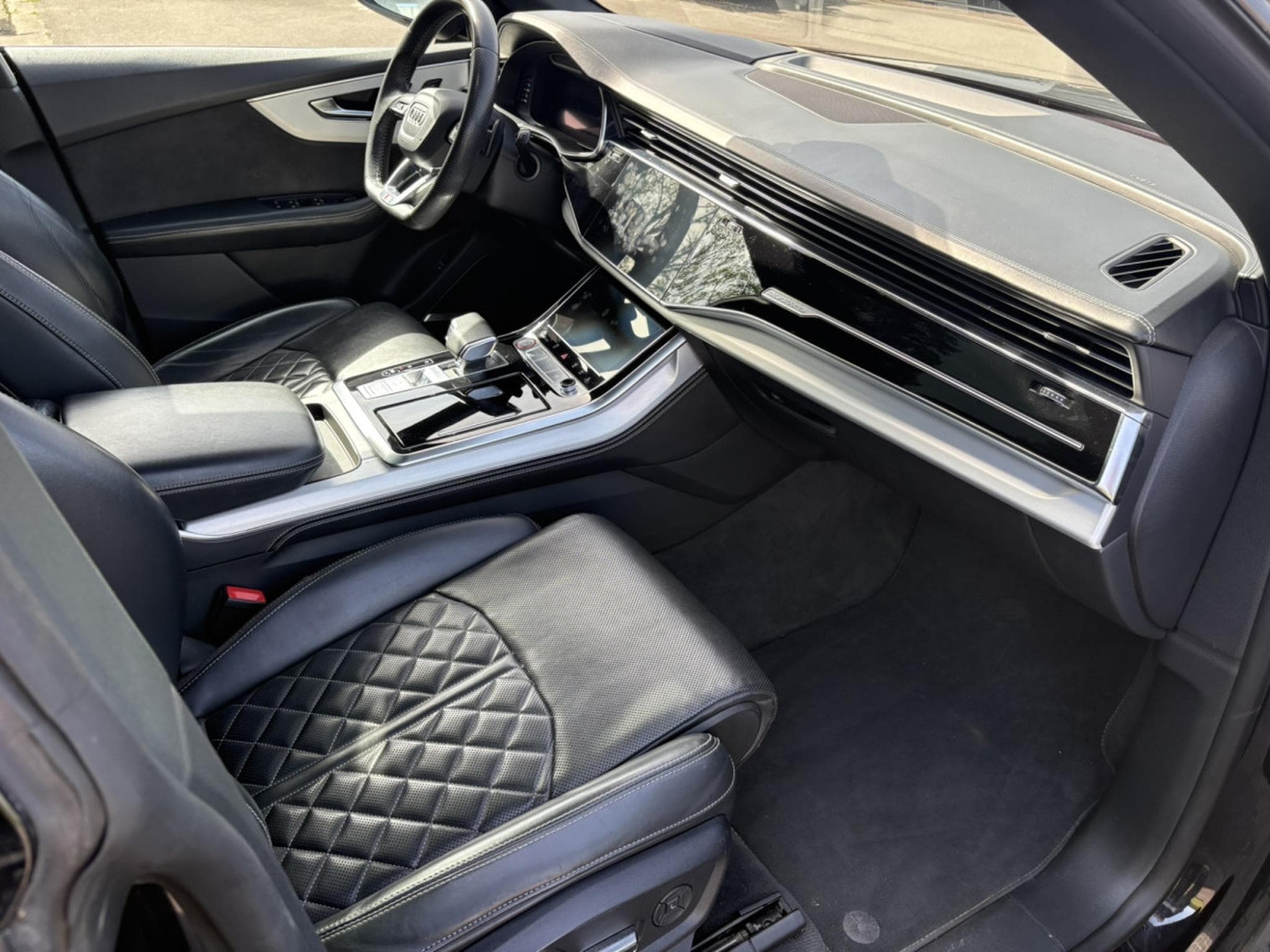 Audi SQ8 TDI - B&O 3D - Toit Pano - Matrix LED - Suspension Advanced (2020) - Photo 11