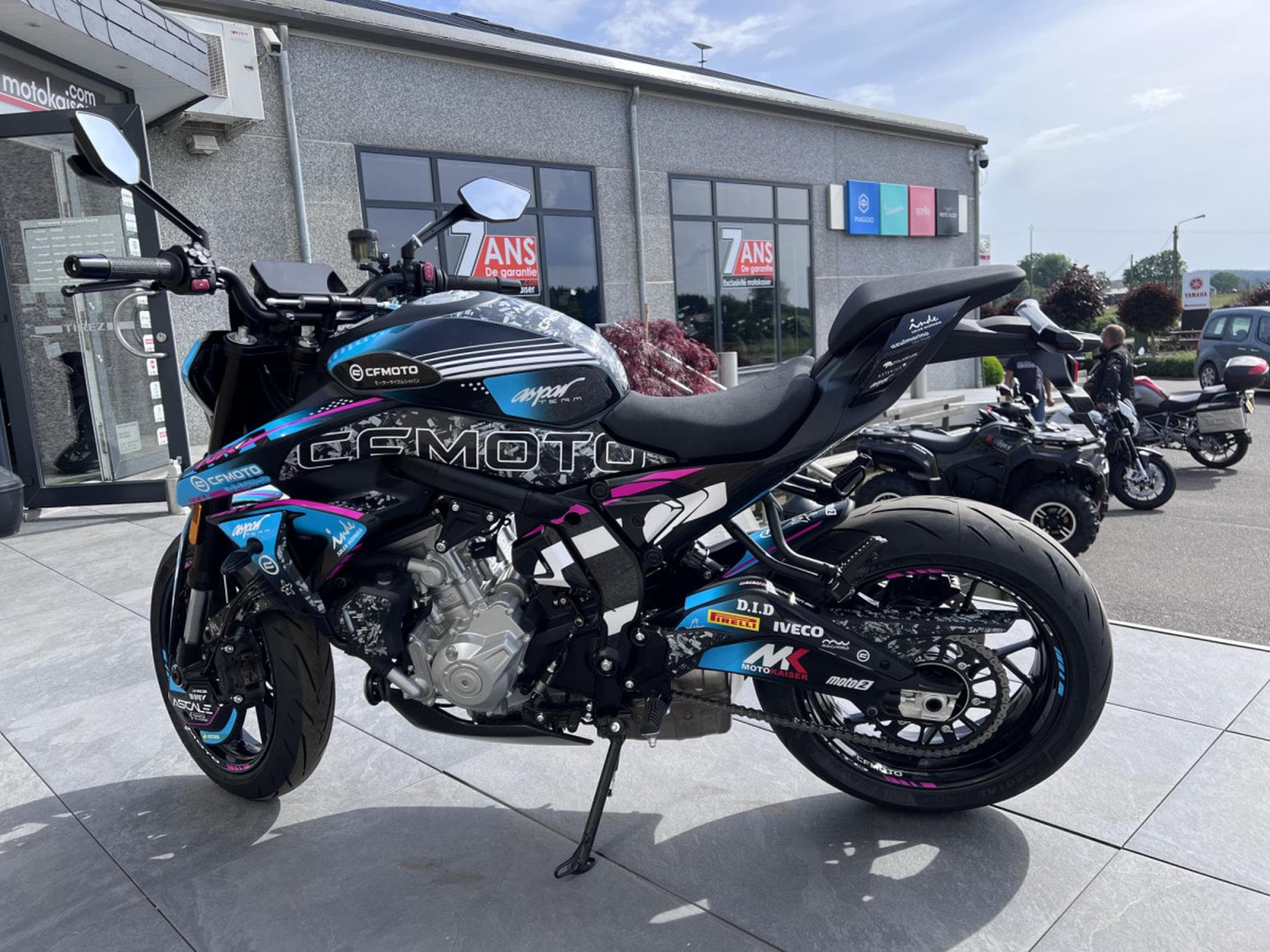 CF Moto 675 NK Réplica (2026) - Photo 4