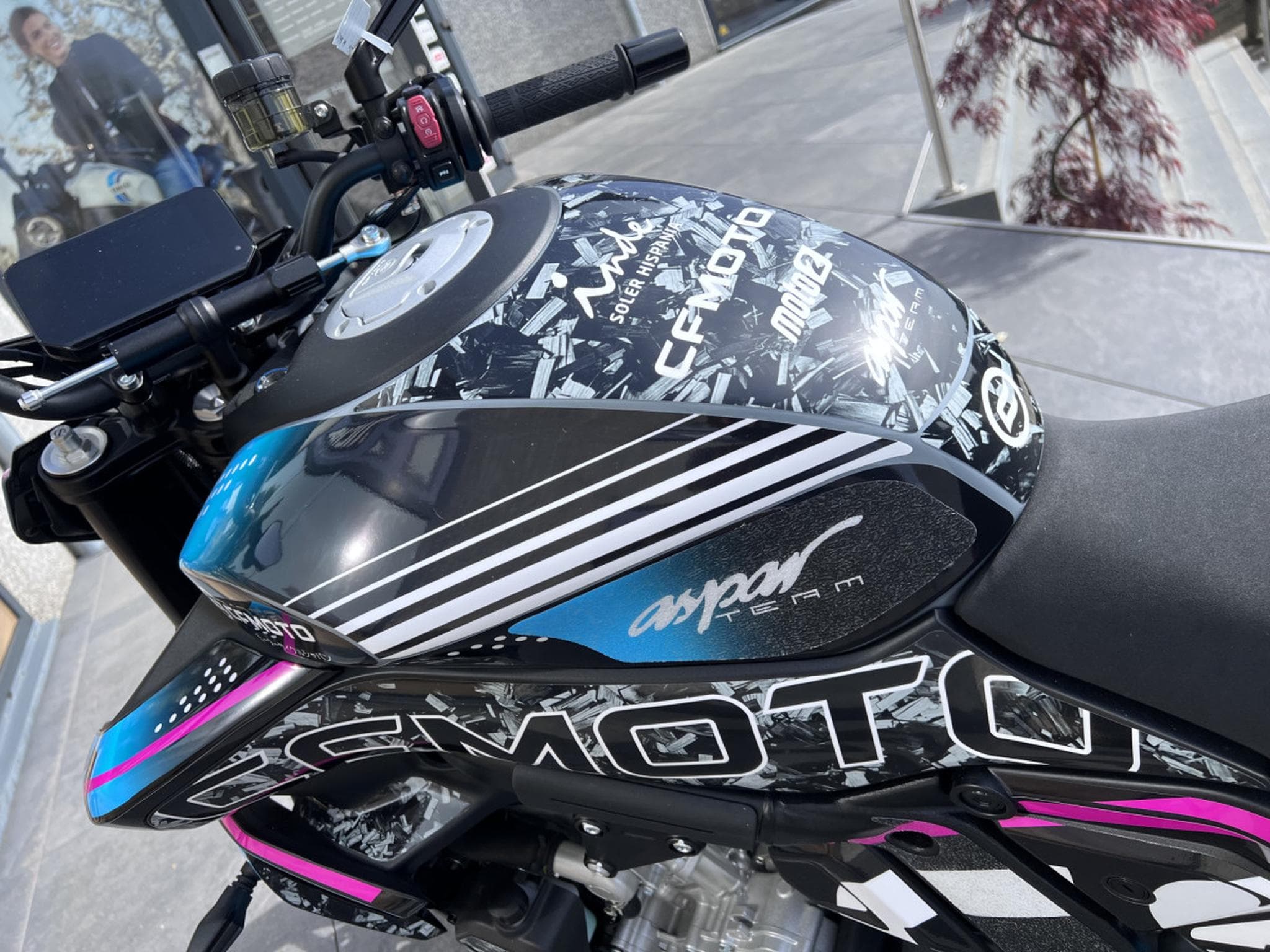 CF Moto 675 NK Réplica (2026) - Photo 6