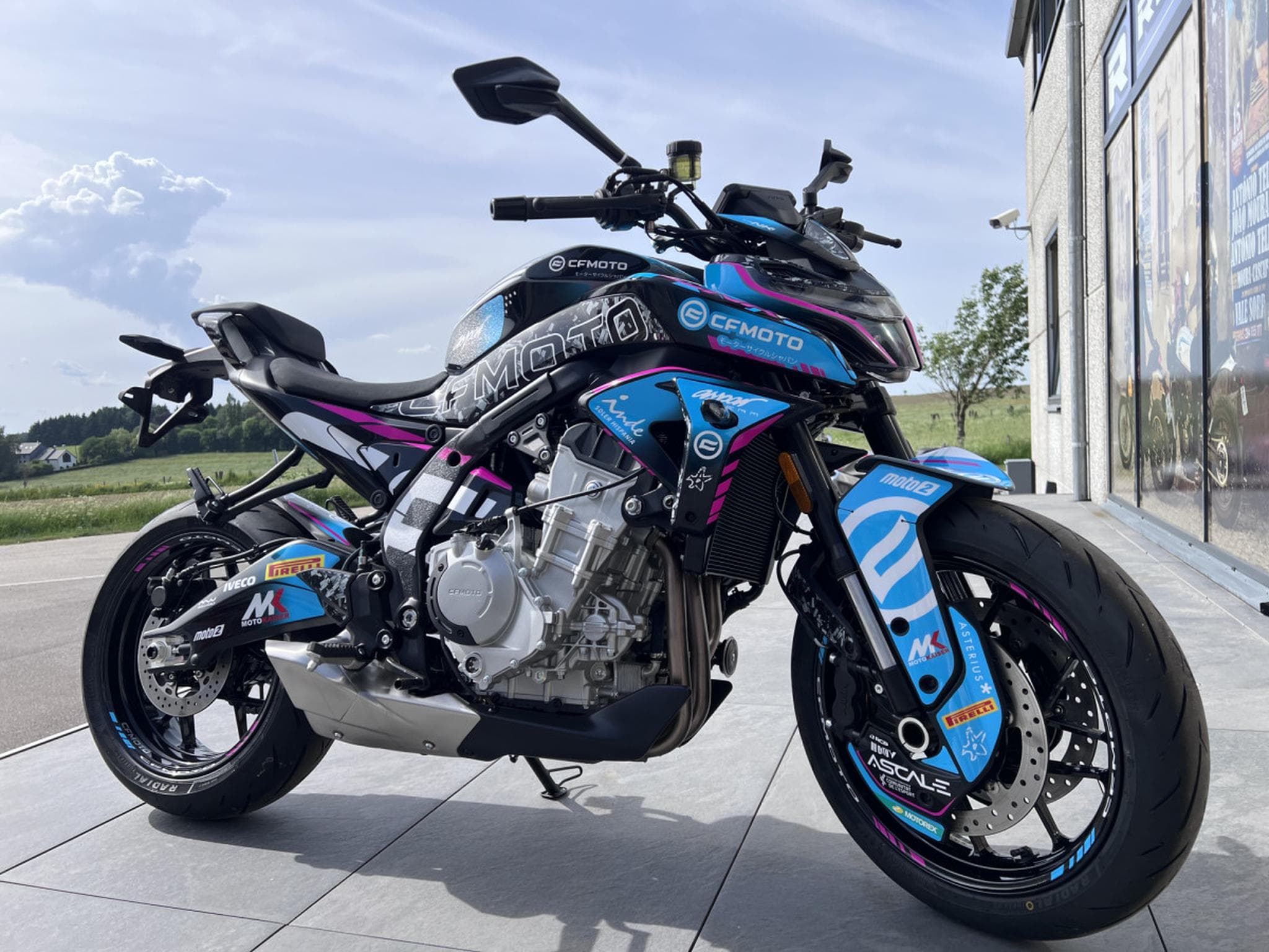 CF Moto 675 NK Réplica (2026) - Photo 7