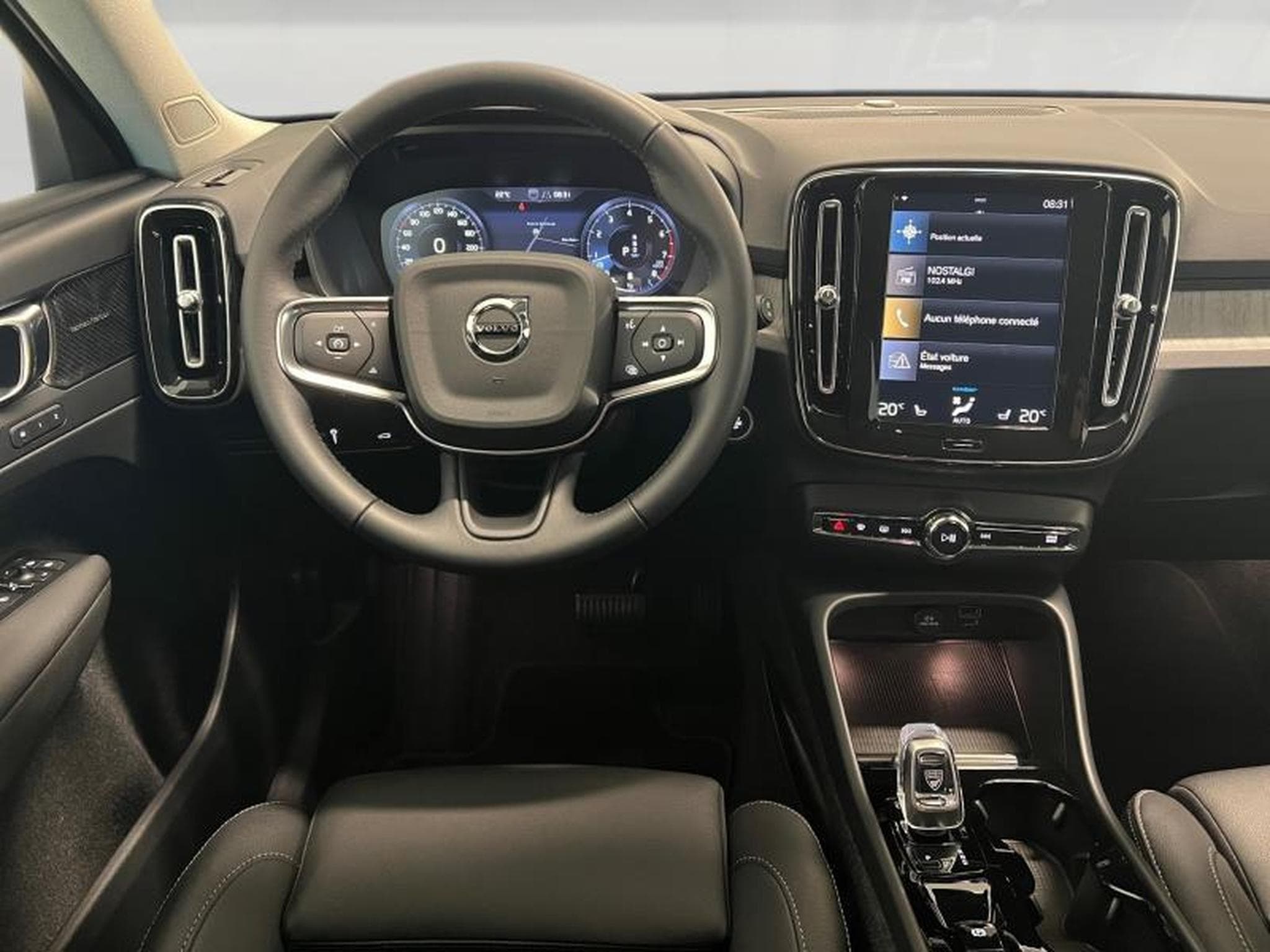 Volvo XC40 Inscription (2021) - Photo 17