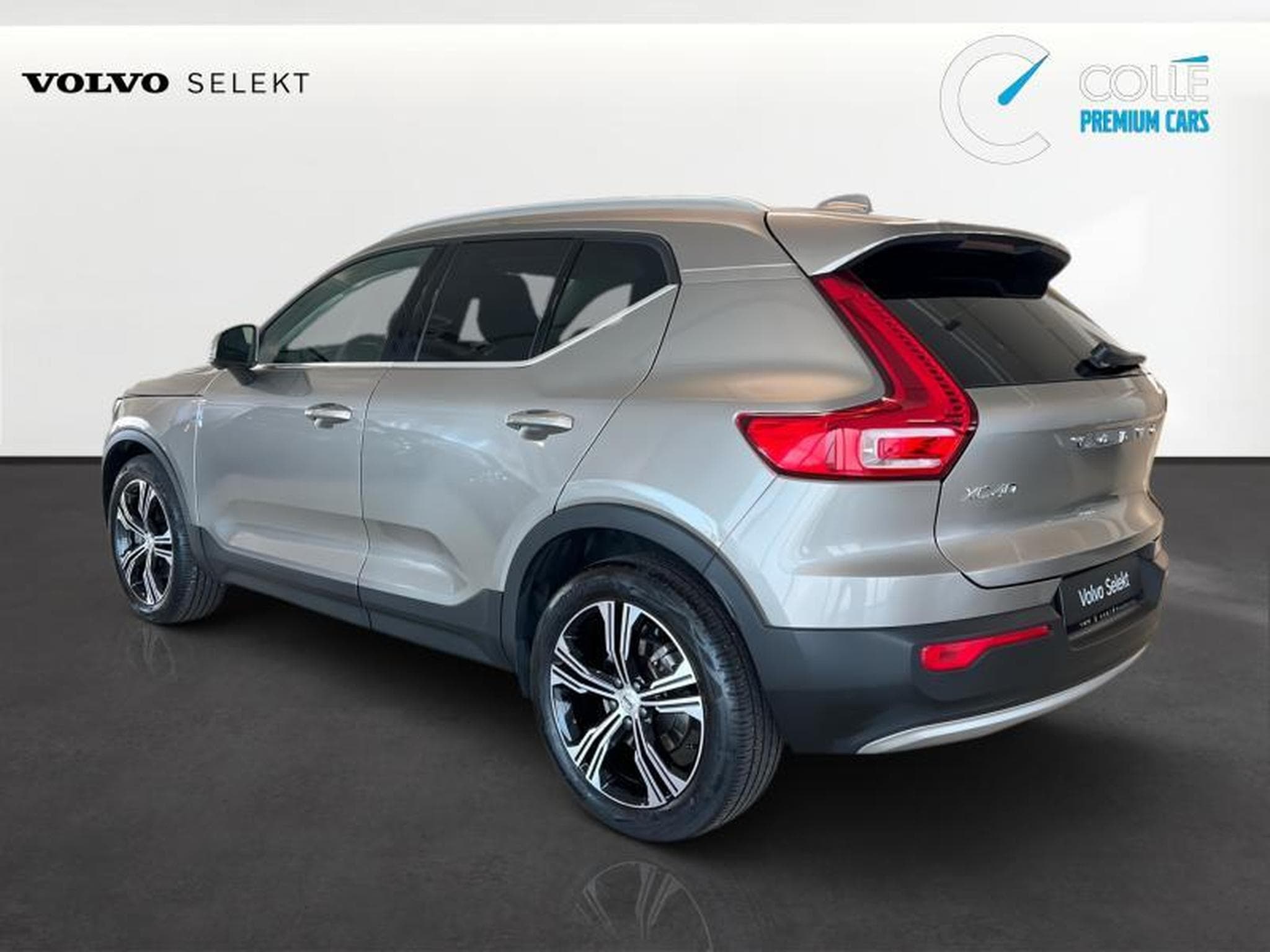 Volvo XC40 Inscription (2021) - Photo 2