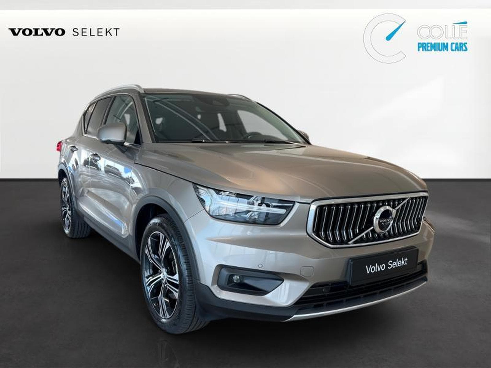 Volvo XC40 Inscription (2021) - Photo 3