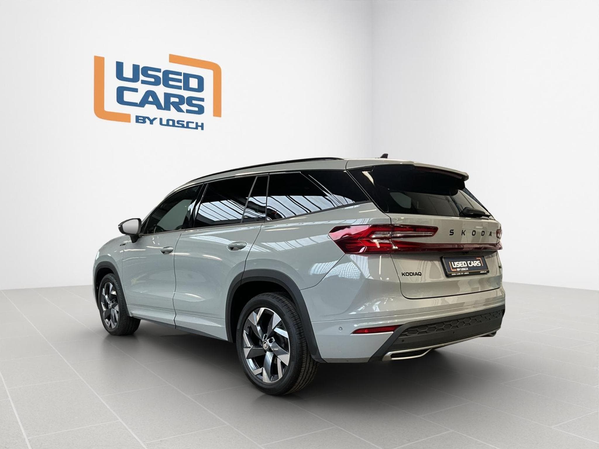 Skoda Kodiaq Sportline+DSG+4x4+PackClever+AHK+Pano (2024) - Foto 6