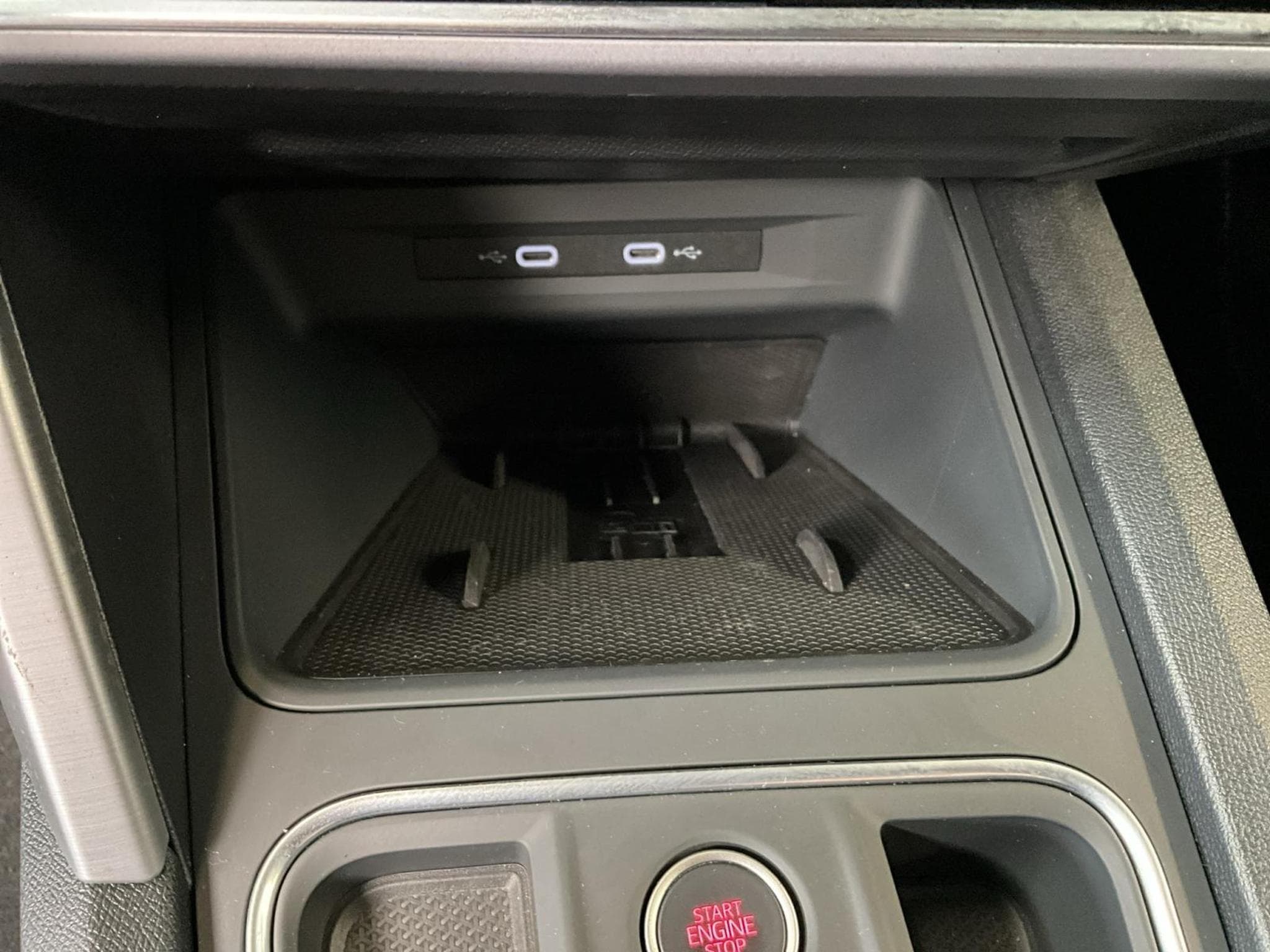 Seat Leon Fr+DSG+P.Vision+Matrix-Led+P.Safe+P.Driver (2025) - Foto 19