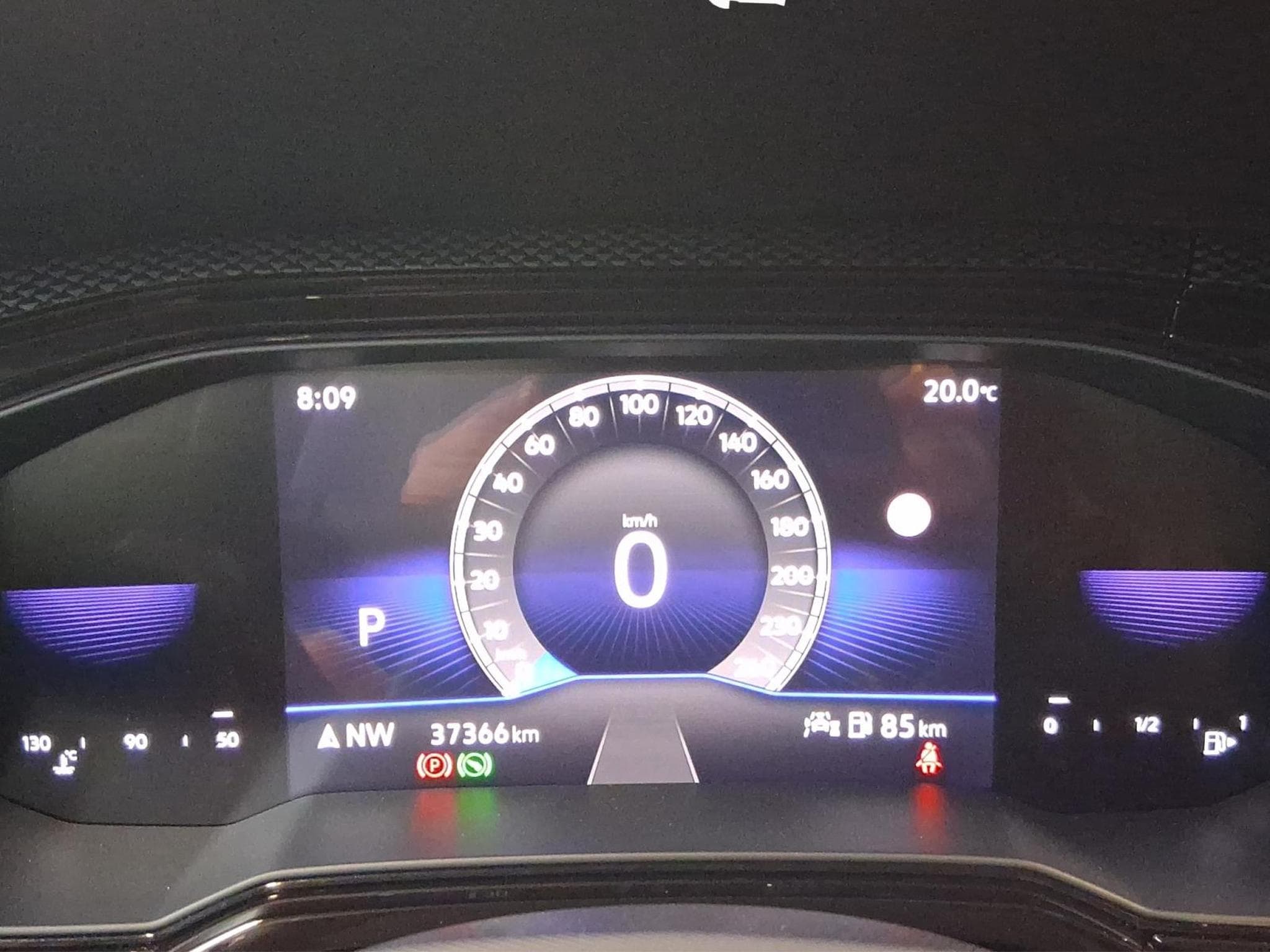 VW Taigo Life+DSG+IQ-Drive+Navi+RearView (2023) - Foto 11