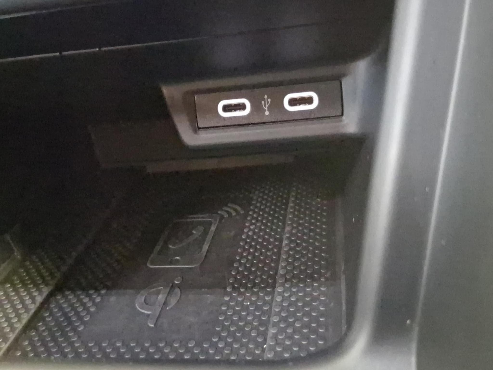 VW Taigo Life+DSG+IQ-Drive+Navi+RearView (2023) - Foto 19