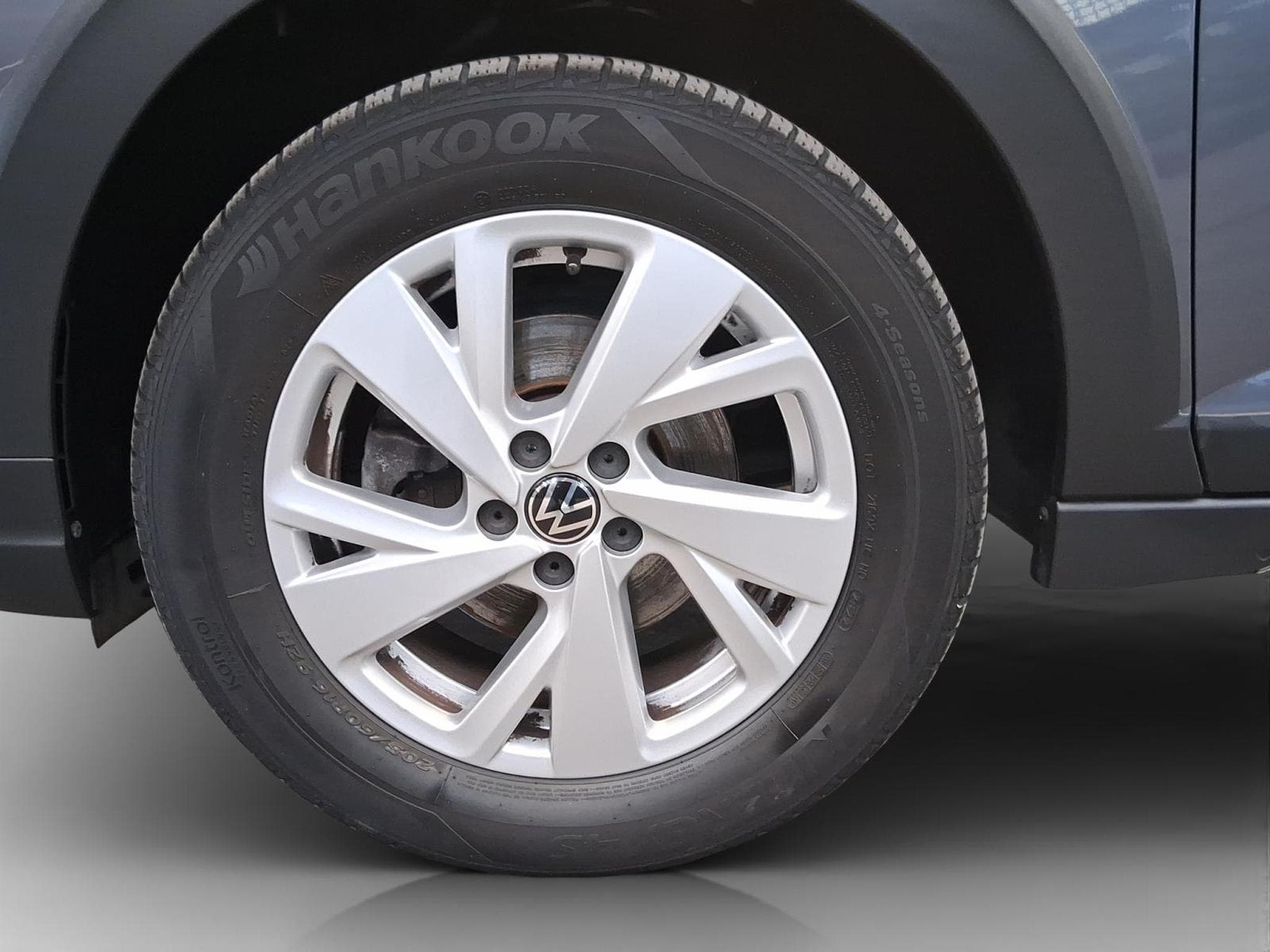 VW Taigo Life+DSG+IQ-Drive+Navi+RearView (2023) - Foto 8