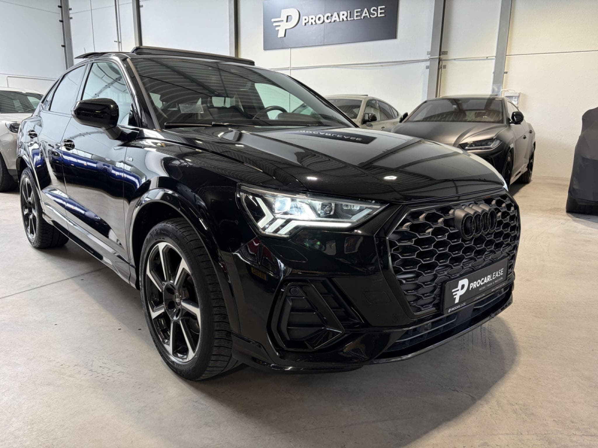 Audi Q3 Q3 Sportback 40 TFSI quattro S line (2021) - Photo 3
