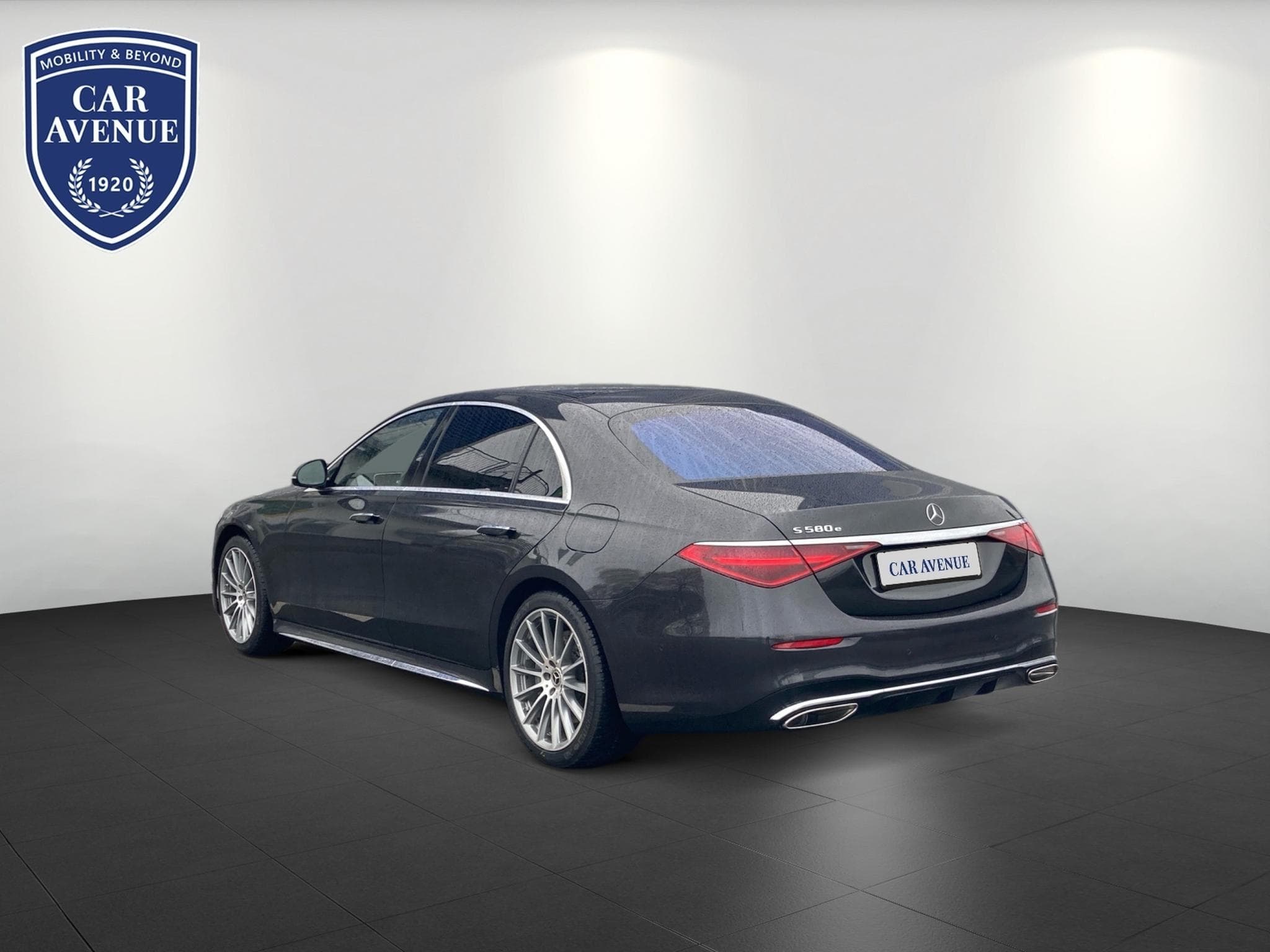 Mercedes S 580 580 e AMG Line Lang Energizing + Chauffeur (2024) - Photo 4