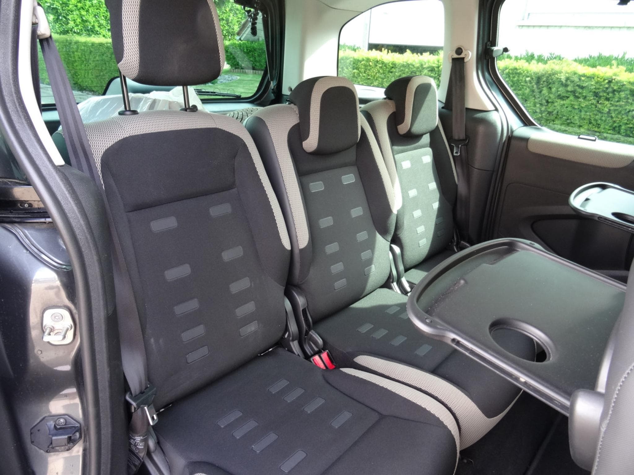 Citroën Berlingo Multispace Exclusive 1.6  HDi 114 CV (2013) - Photo 7
