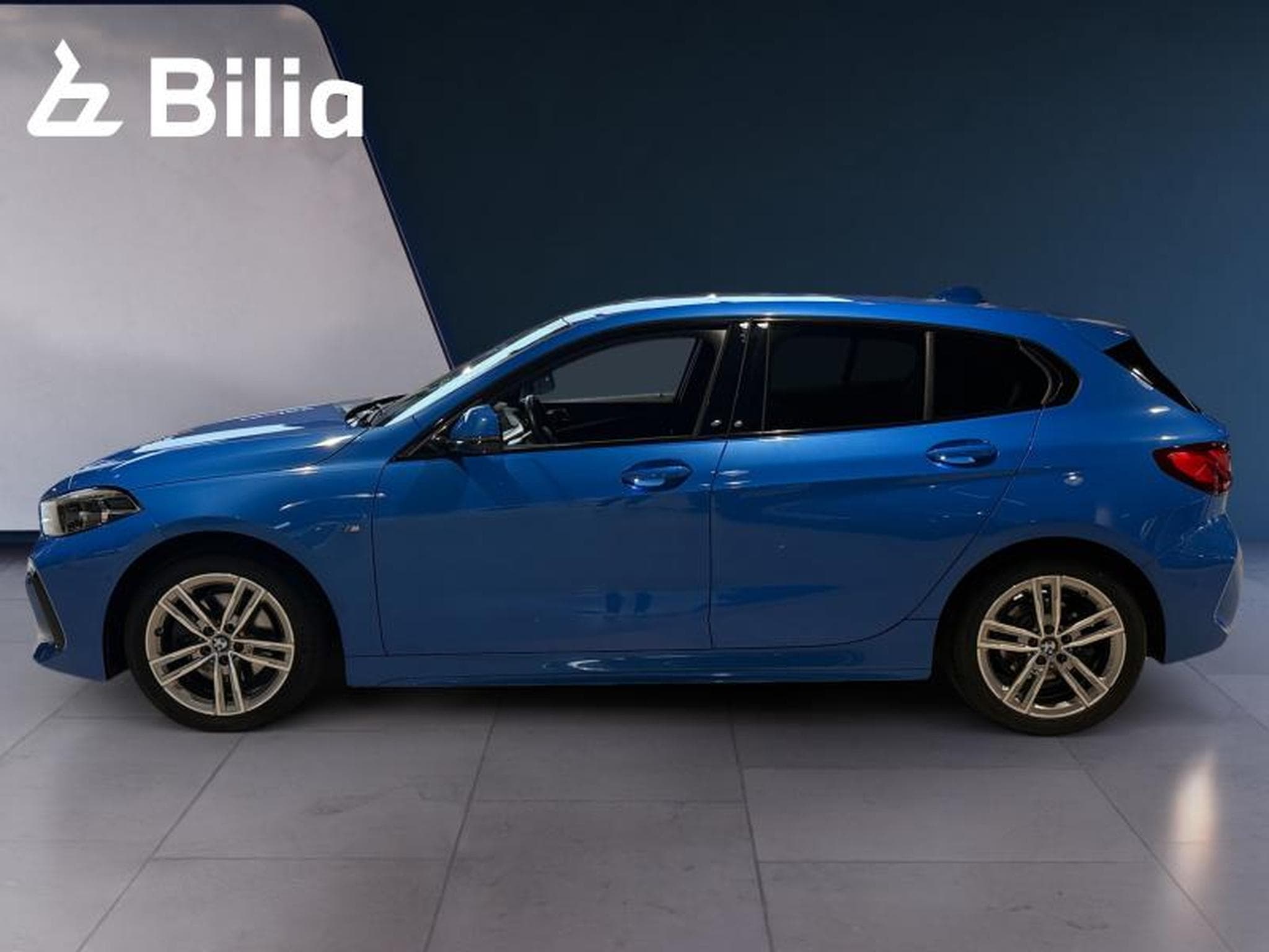 BMW 118 118d M-Sport (2024) - Photo 9