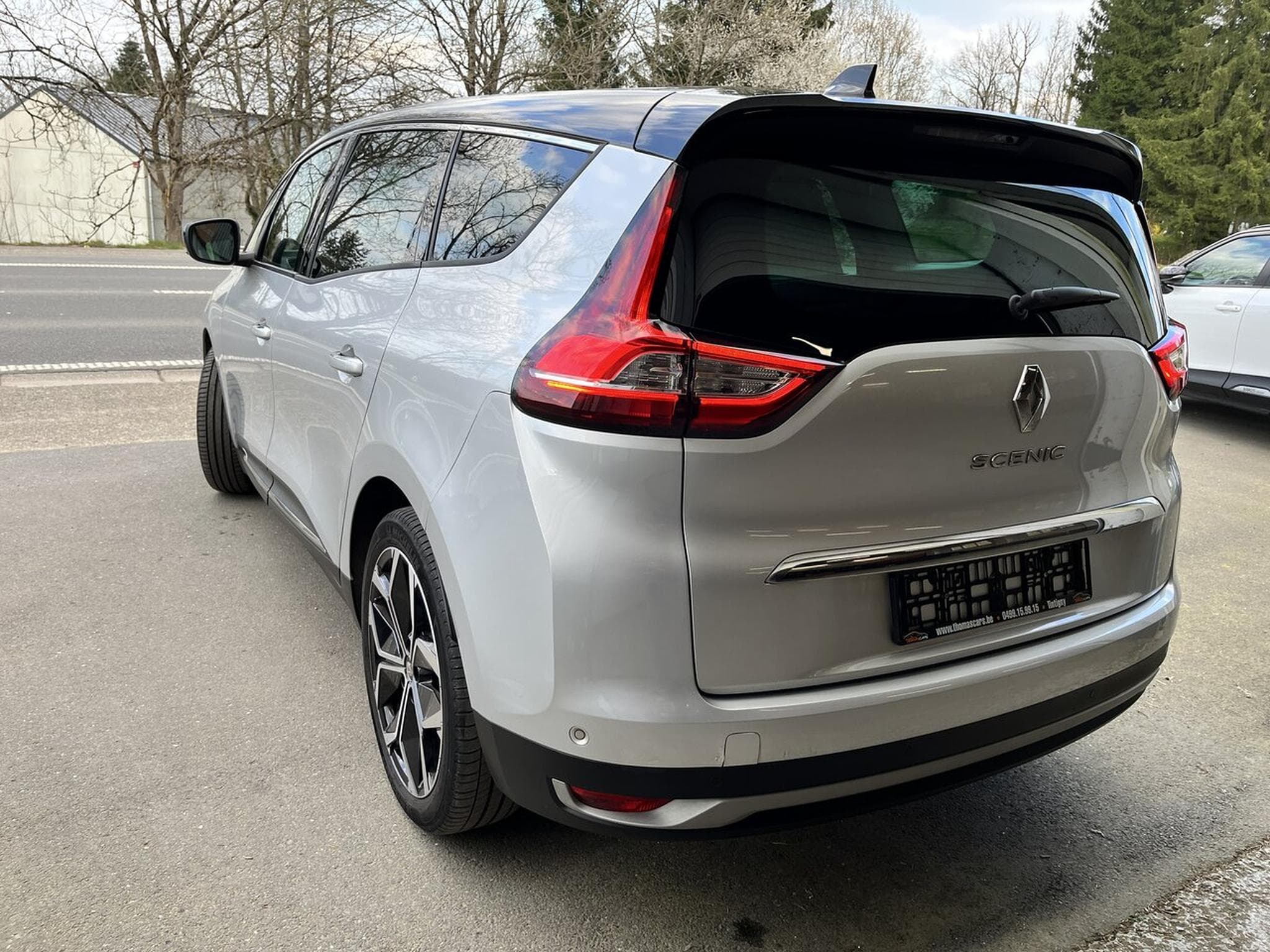 Renault Scenic 1300 ESSENCE 140 CH  - 7 PLACES - GARANTIE !! (2021) - Photo 4