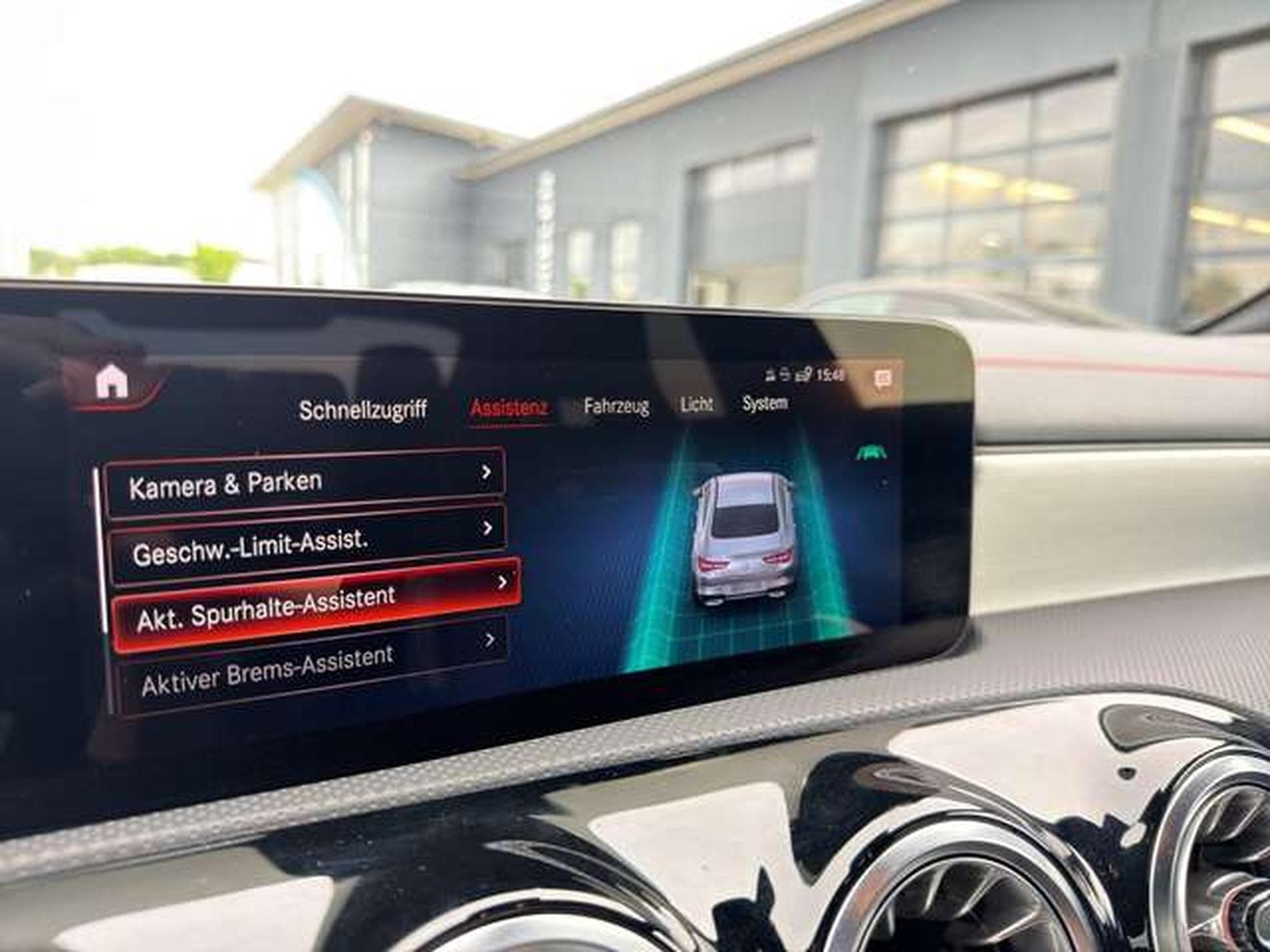 Mercedes CLA 200 AMG Line (2023) - Photo 22