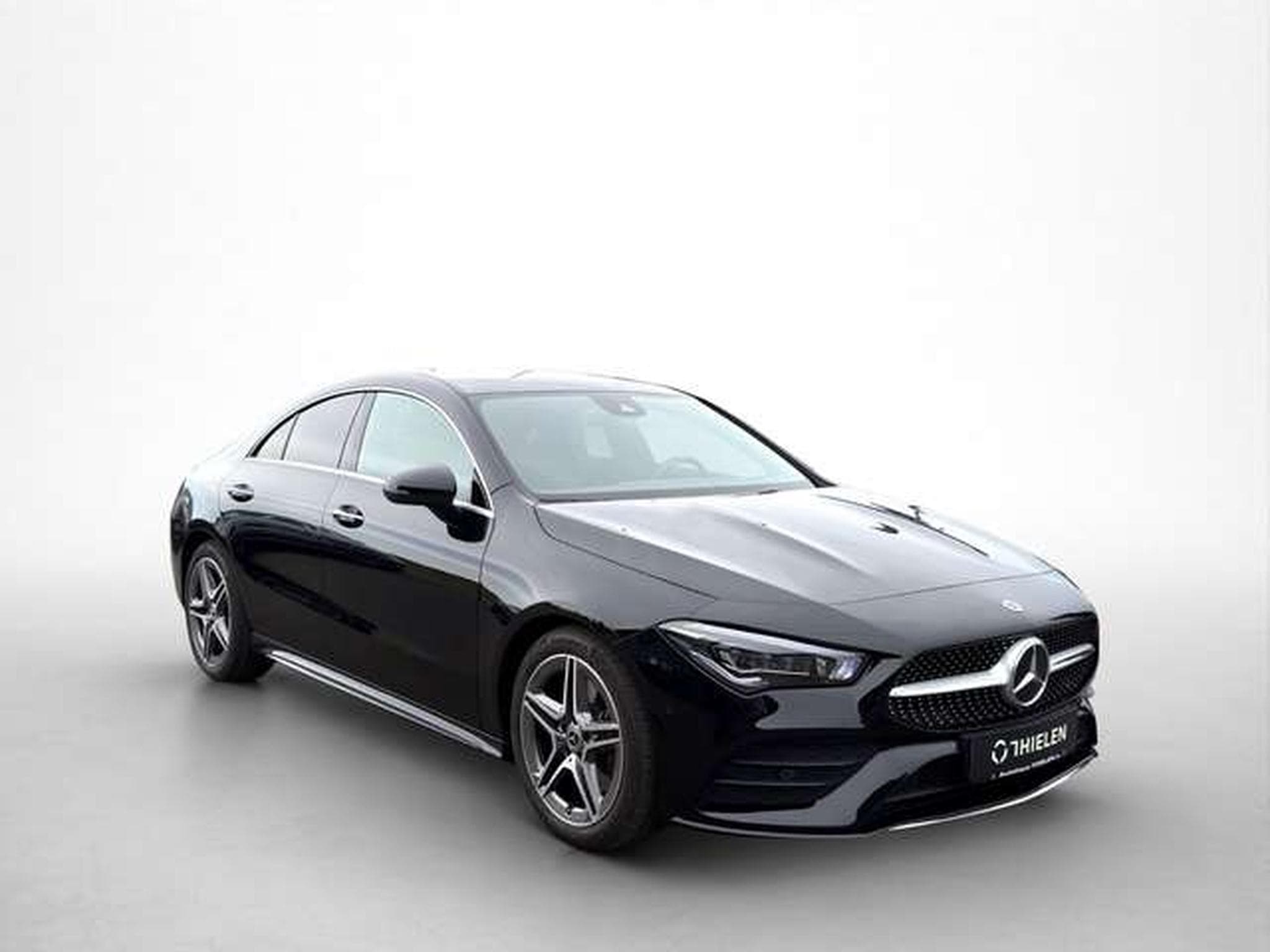 Mercedes CLA 200 AMG Line (2023) - Photo 8