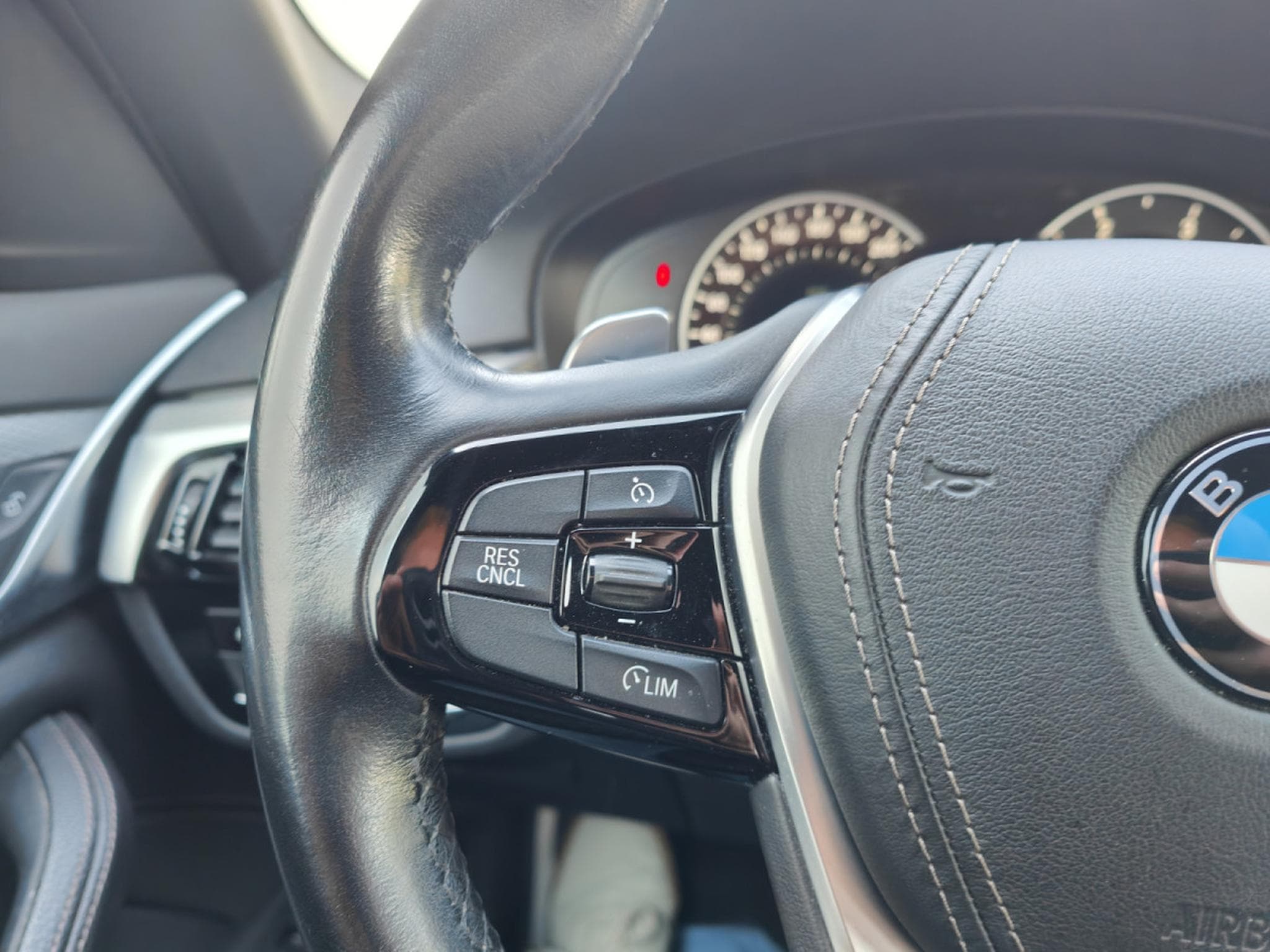 BMW 520 520dA PACK M CARPLAY GPS CAMERA VIRTUAL LED (2019) - Photo 21