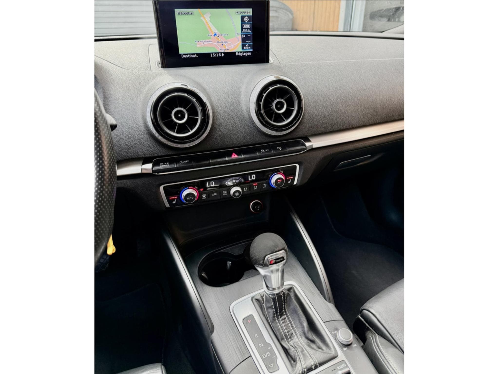 Audi A3 2.0 Tdi 150 Sportback S-Line S-Tronic (2014) - Photo 6