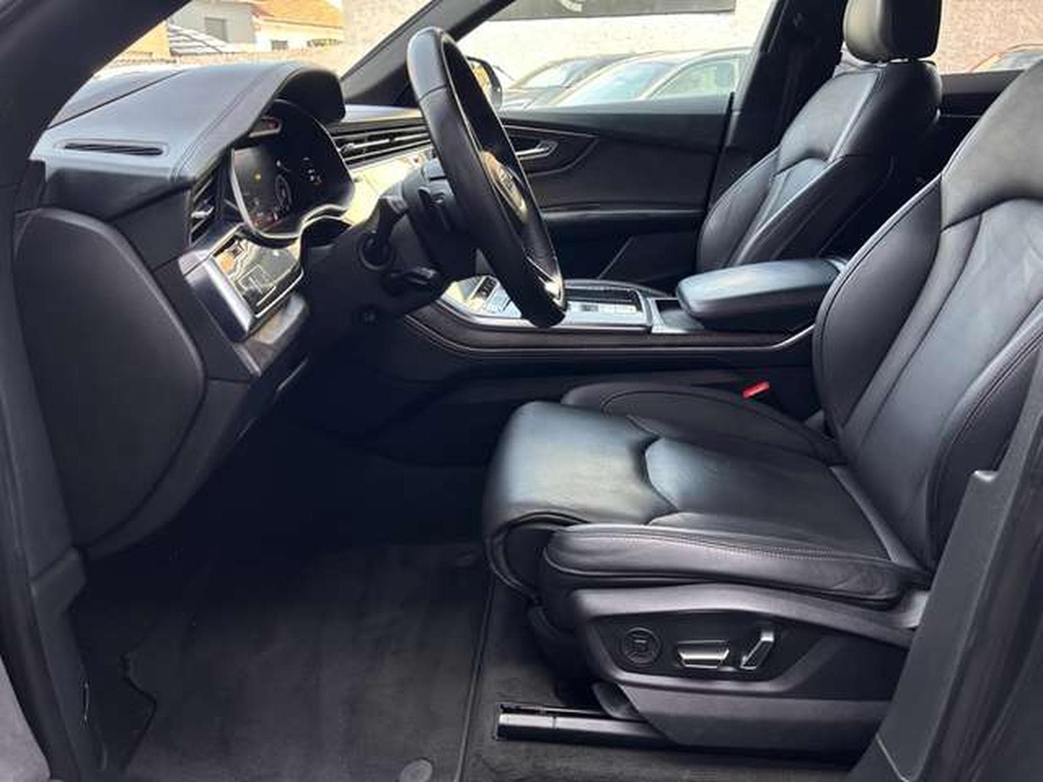 Audi Q8 3.0 50 TDI  286 S LINE (2018) - Photo 13