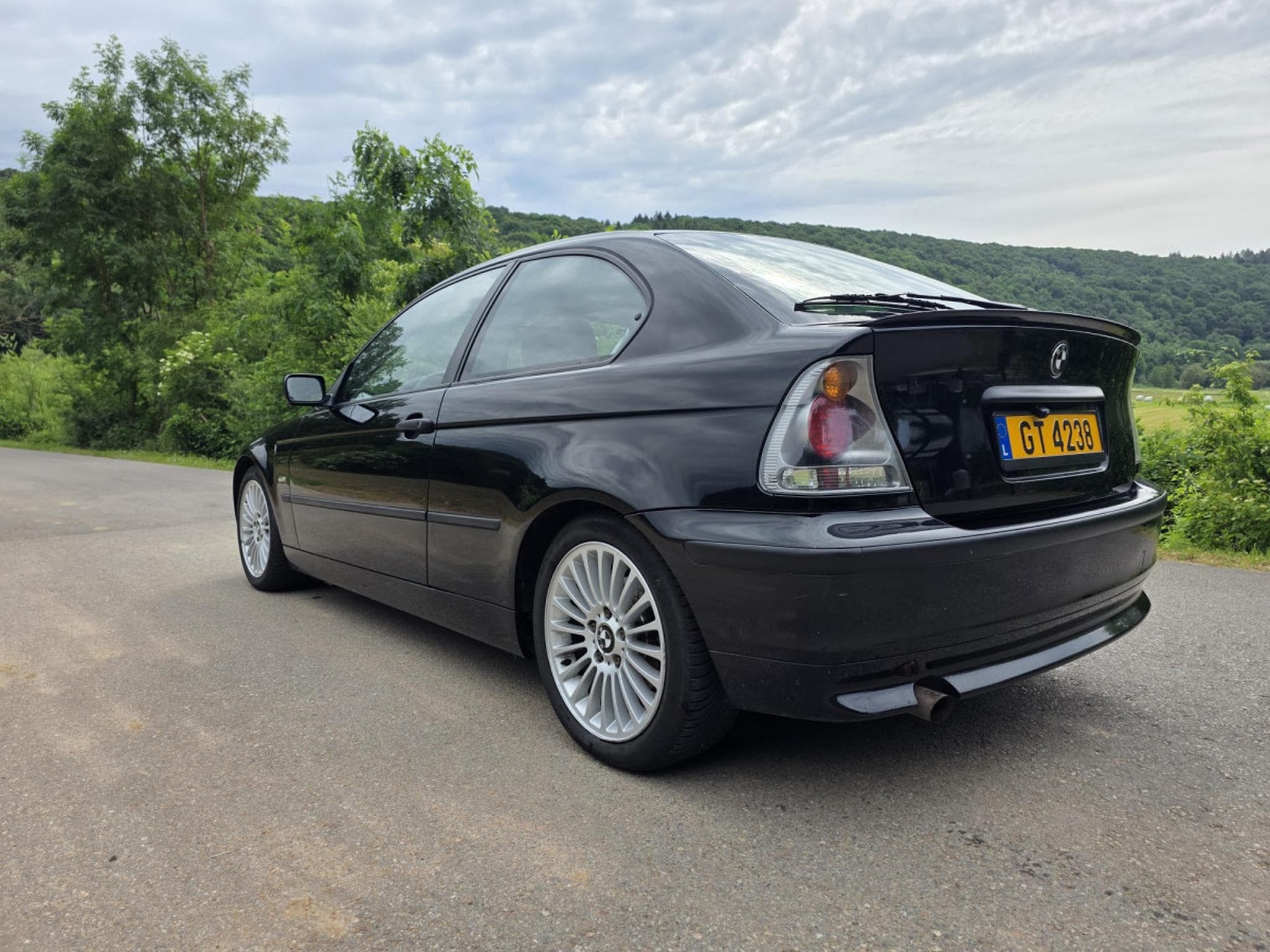 BMW 316 Ti Compact (2002) - Photo 3