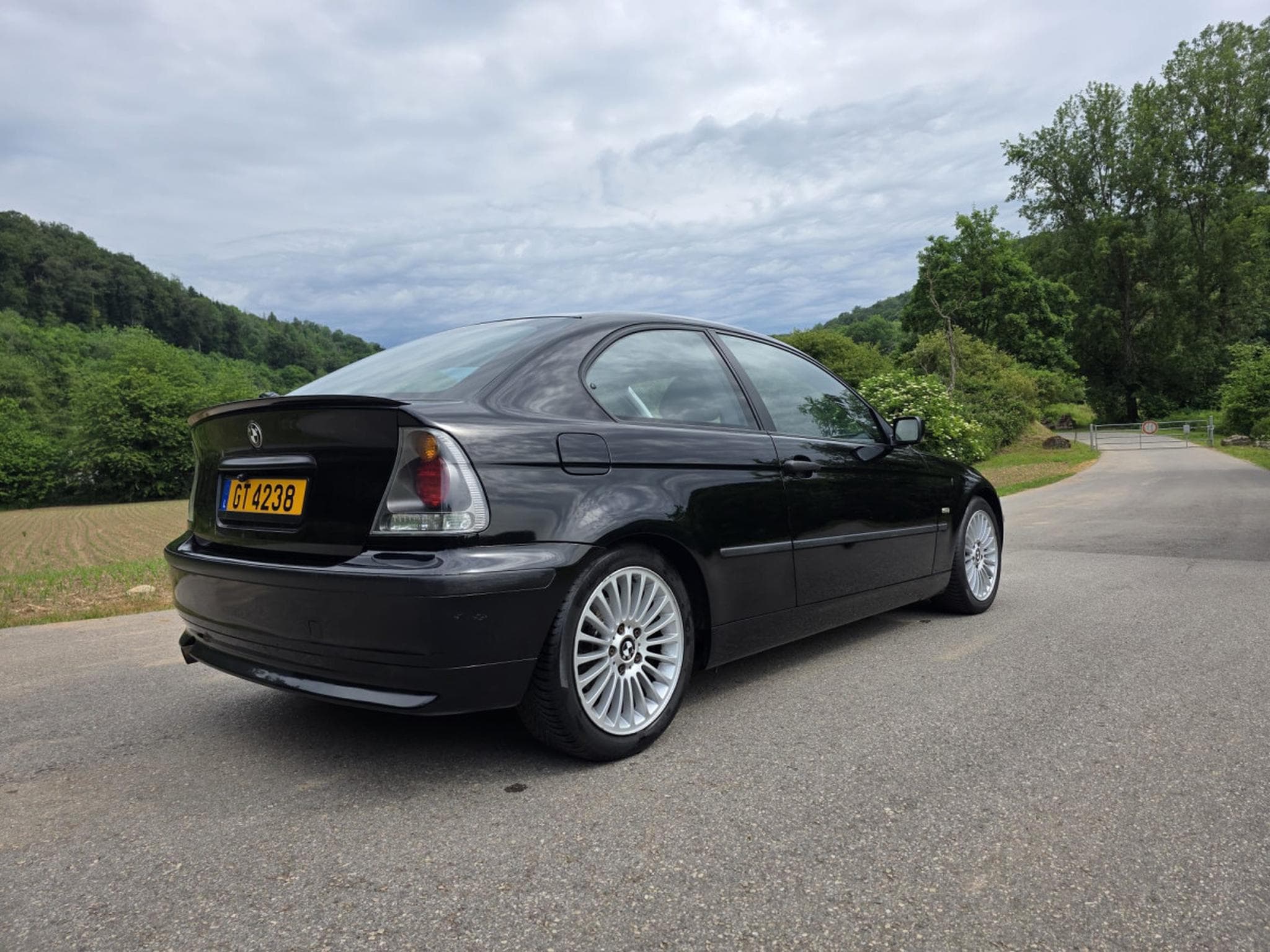 BMW 316 Ti Compact (2002) - Photo 4