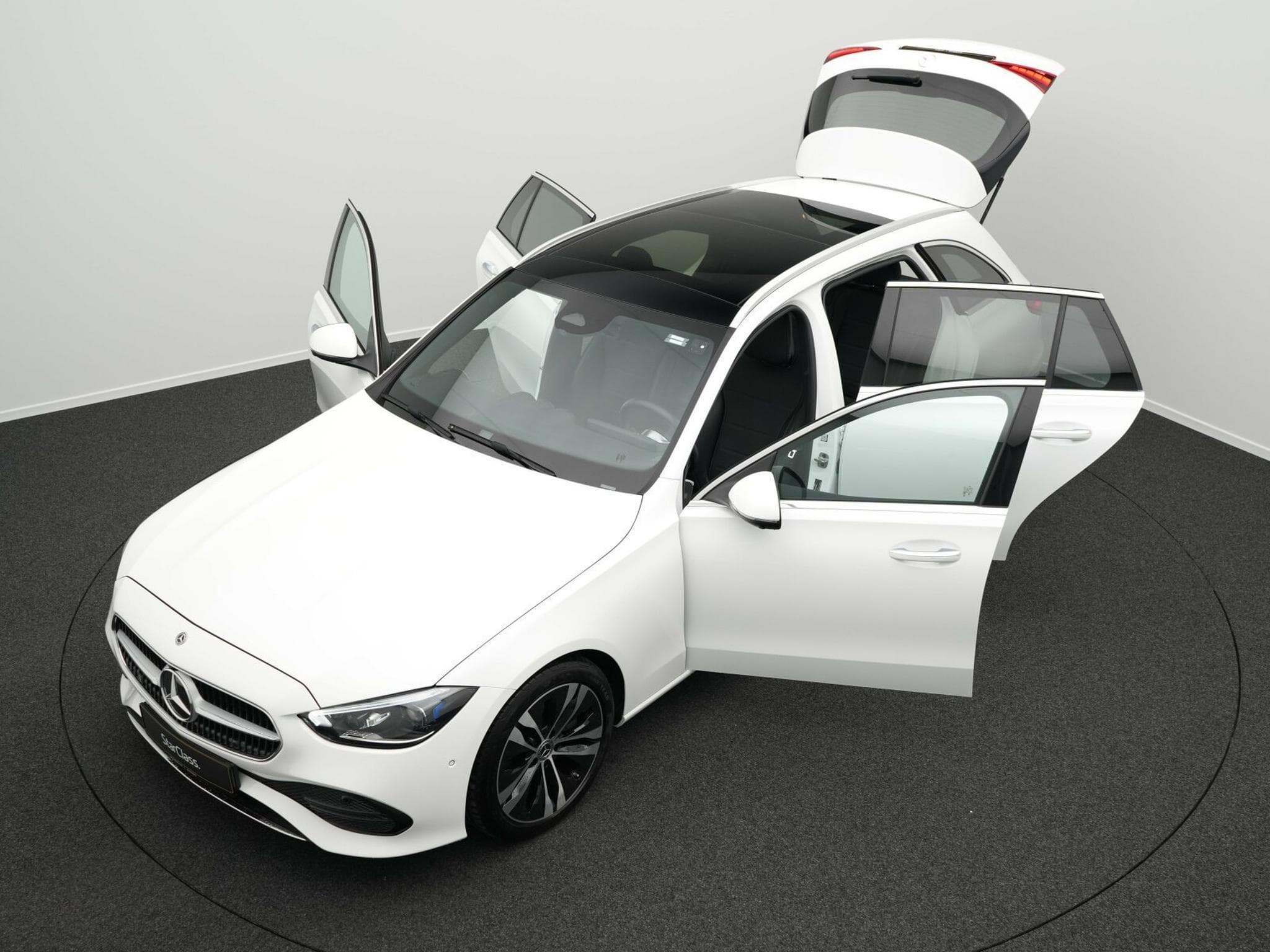 Mercedes C 220 d 4MATIC T-Modell (2024) - Foto 12
