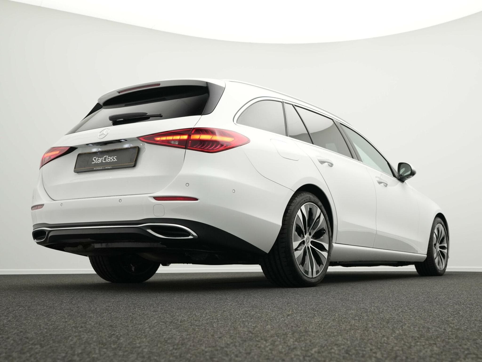 Mercedes C 220 d 4MATIC T-Modell (2024) - Foto 9