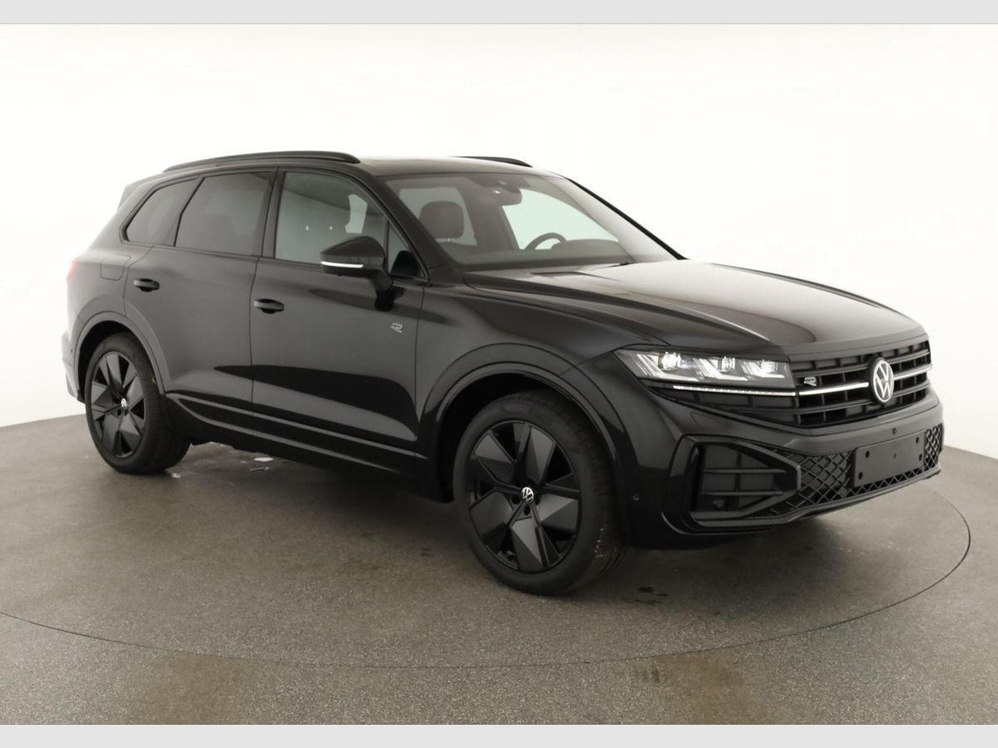 VW Touareg 3.0 TDI 210 kW 4Motion R-Line Final Edition (2026) - Photo 1