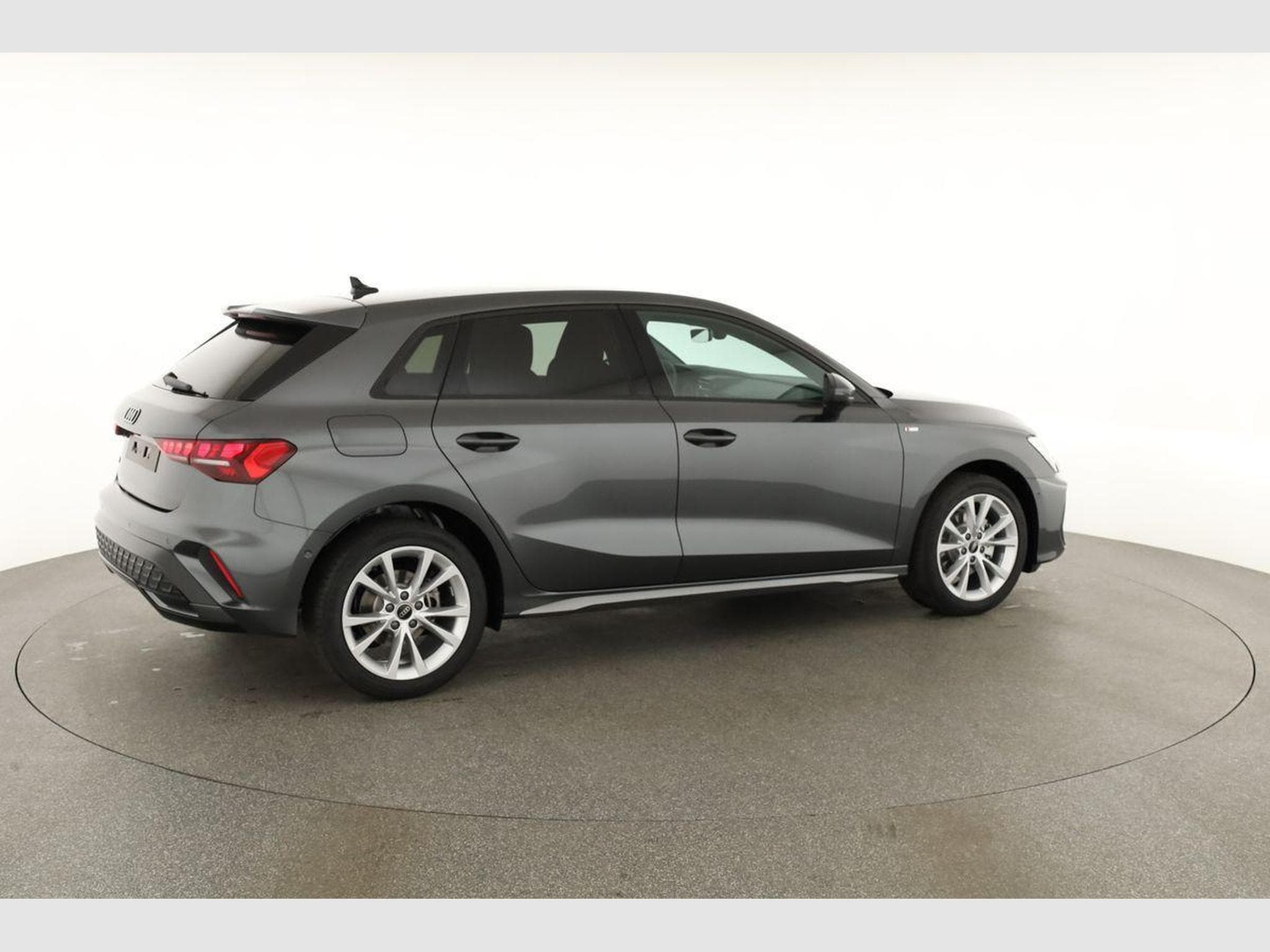 Audi A3 Sportback TFSI 110 kW S line (2026) - Photo 20