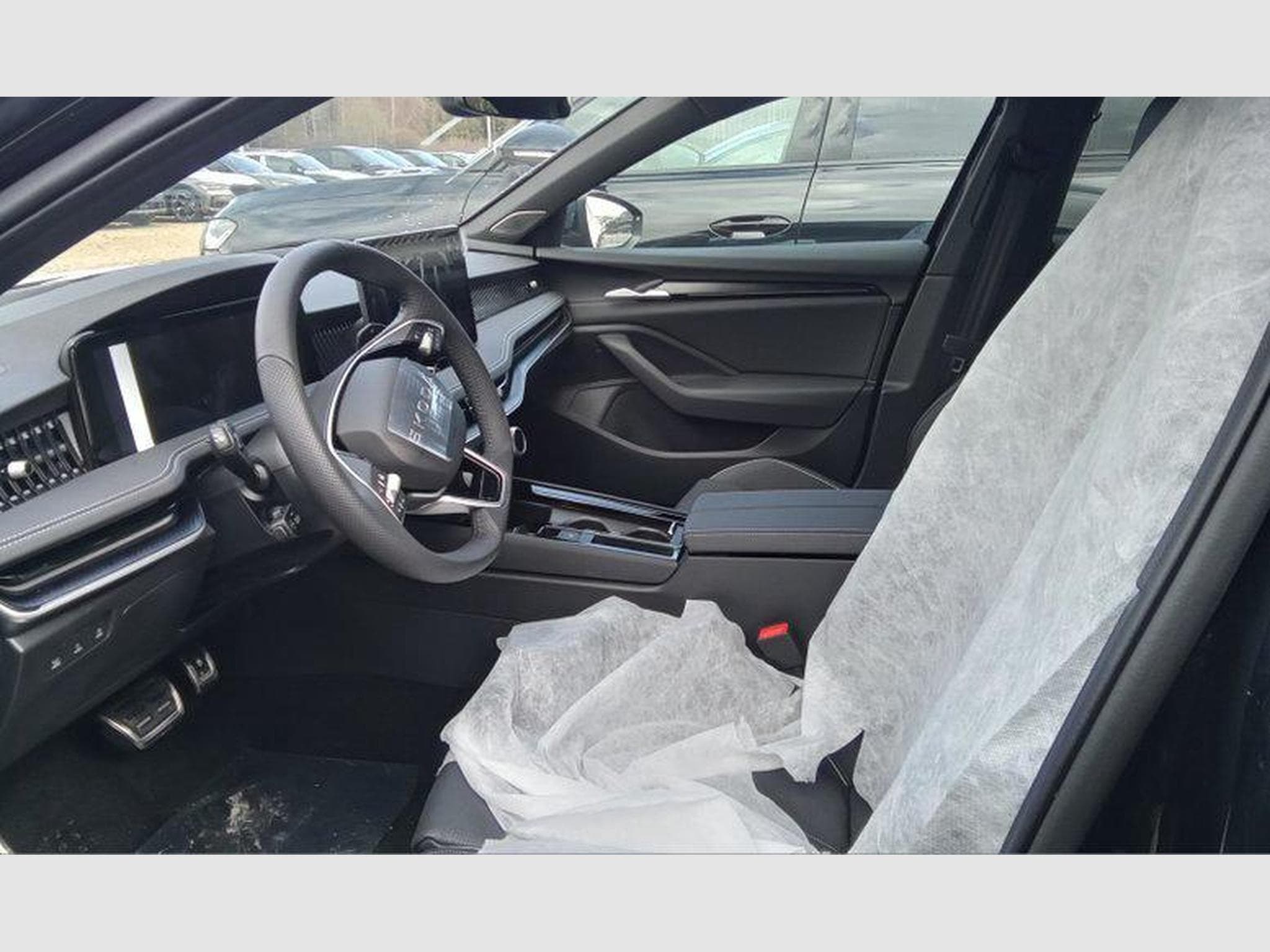 Skoda Superb Sportline 1.5 TSI iV 6-Gang-DSG (2025) - Foto 5