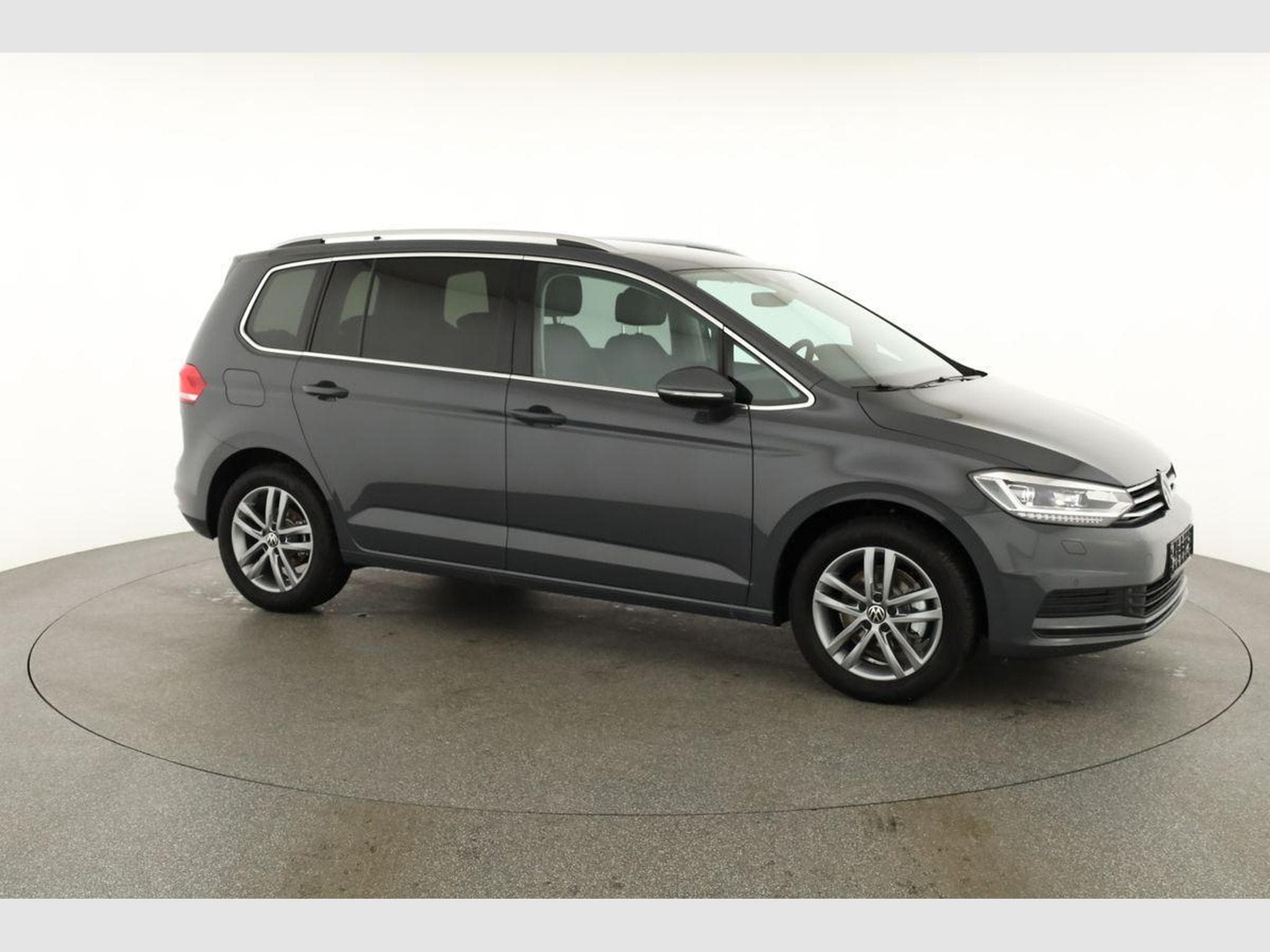 VW Touran Comfortline BMT/Start-Stopp (2026) - Photo 22