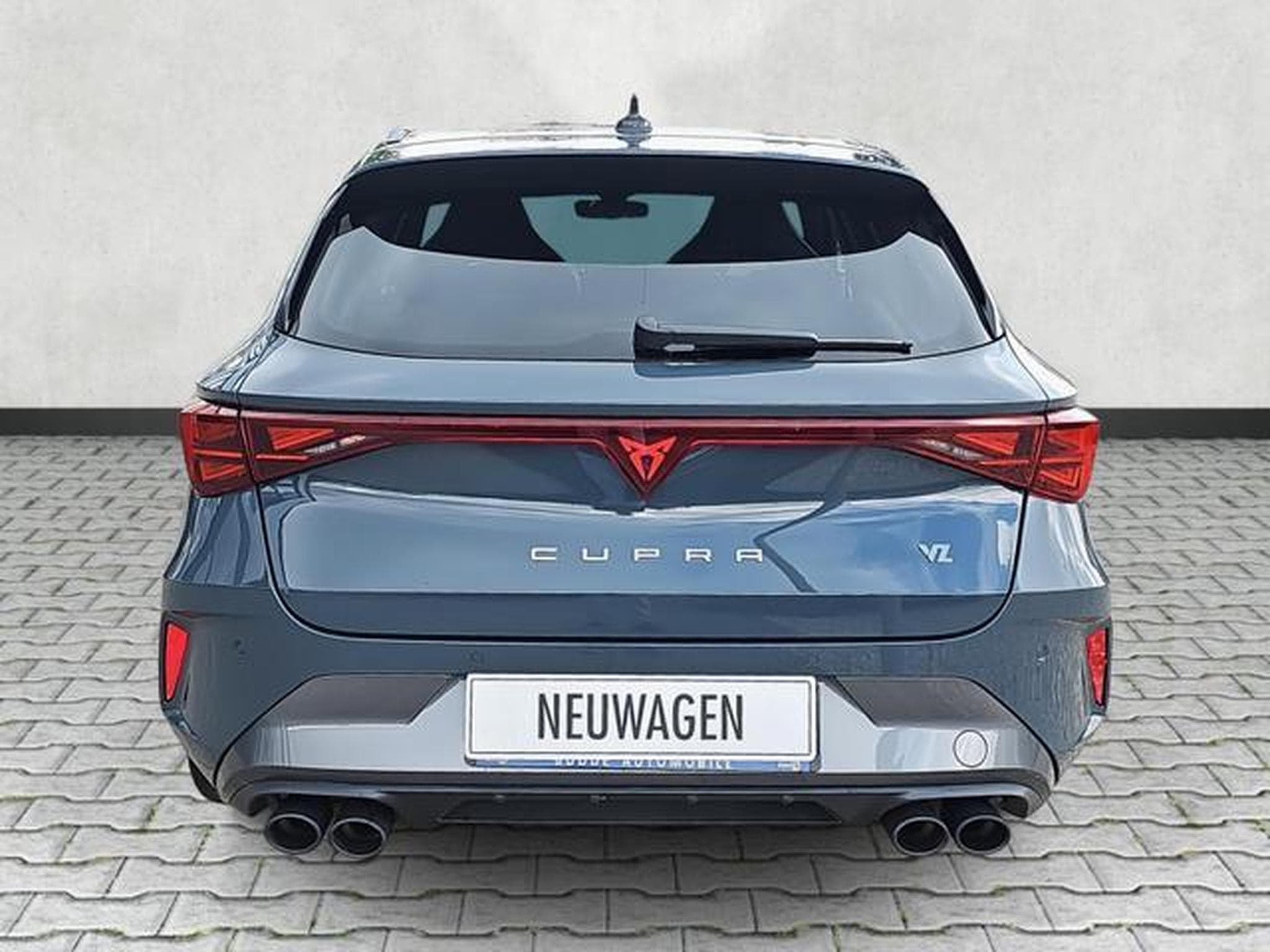 Cupra Leon 2.0 TSI 245 kW 4Drive VZ (2025) - Photo 6