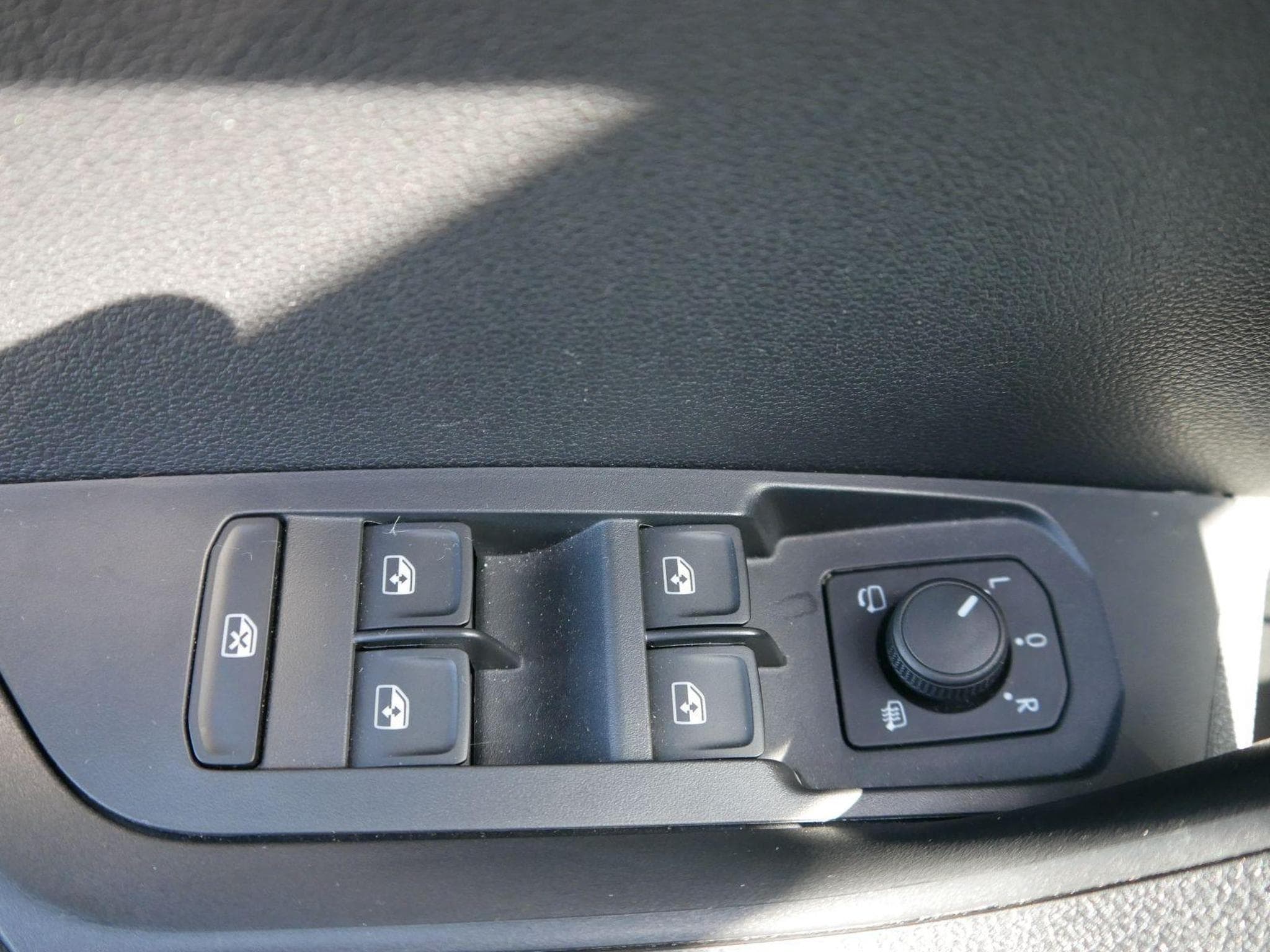 Skoda Karoq Selection (2025) - Photo 10