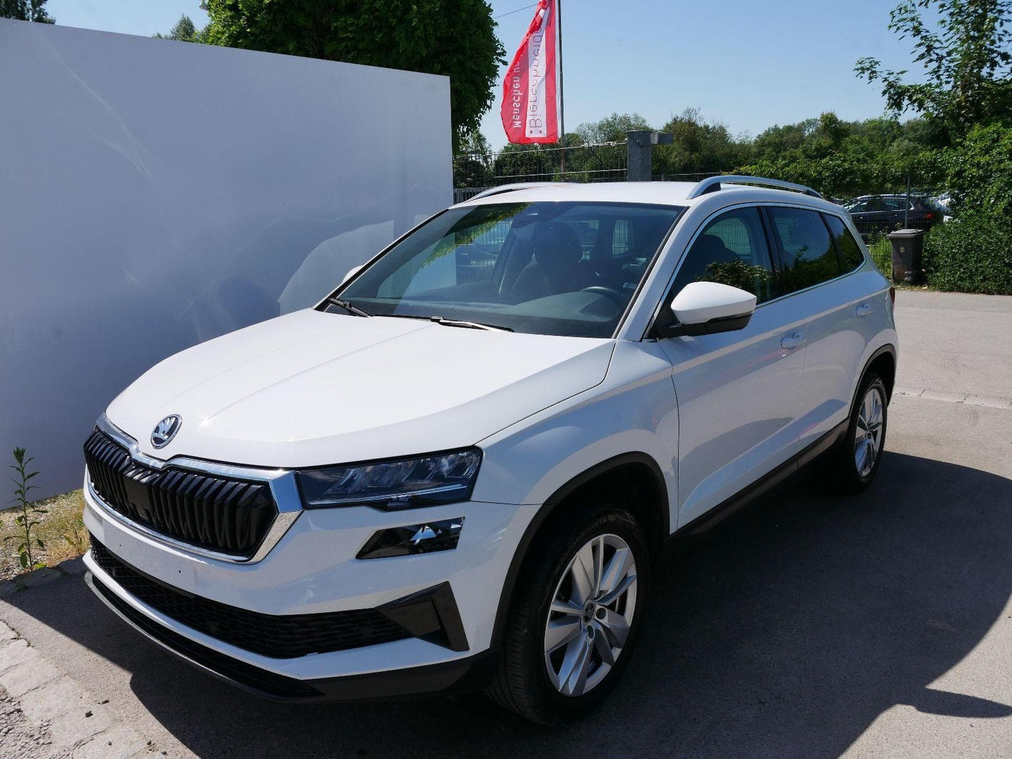 Skoda Karoq Selection (2025) - Photo 1