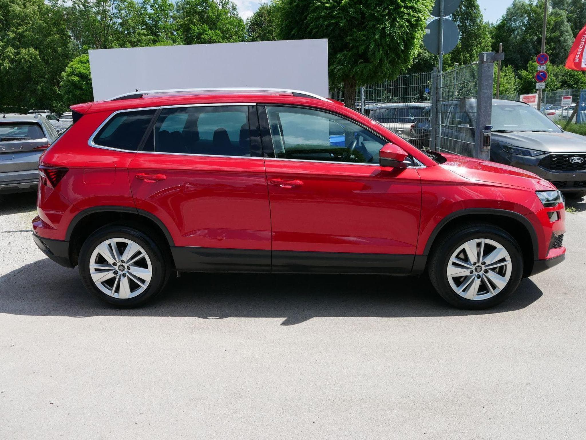 Skoda Karoq Selection (2025) - Foto 14