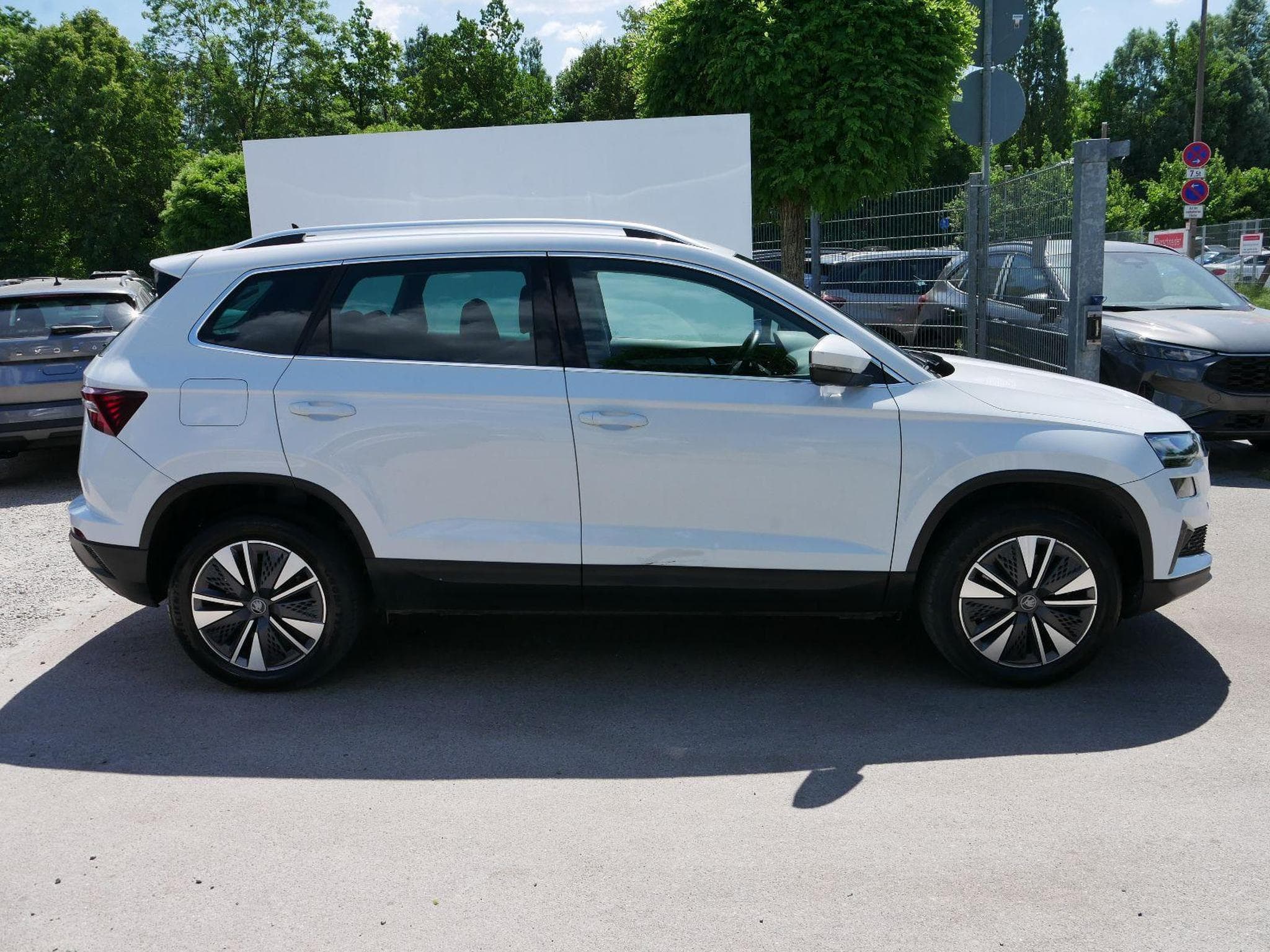 Skoda Karoq Selection 1.5 TSI (2025) - Foto 15